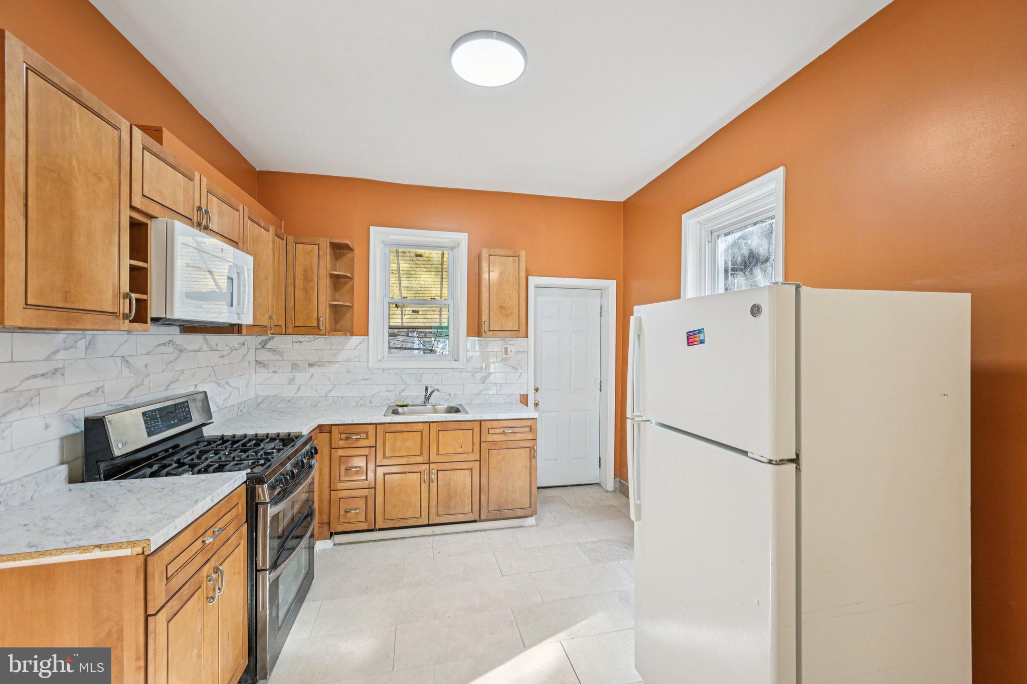 MILL CREEK - Residential