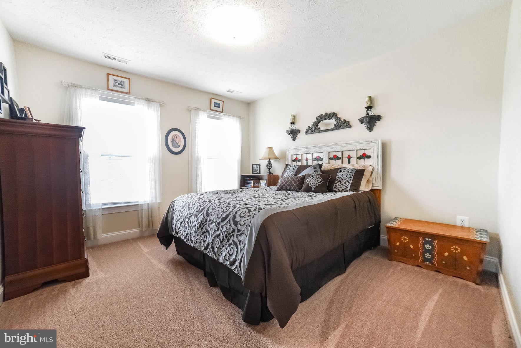 ARROWHEAD - Residential