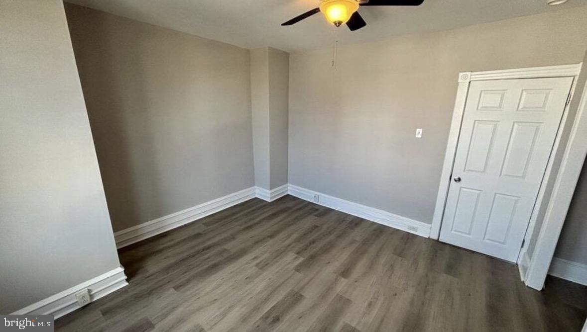 ELMWOOD PARK - Residential