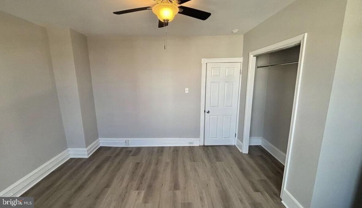 ELMWOOD PARK - Residential