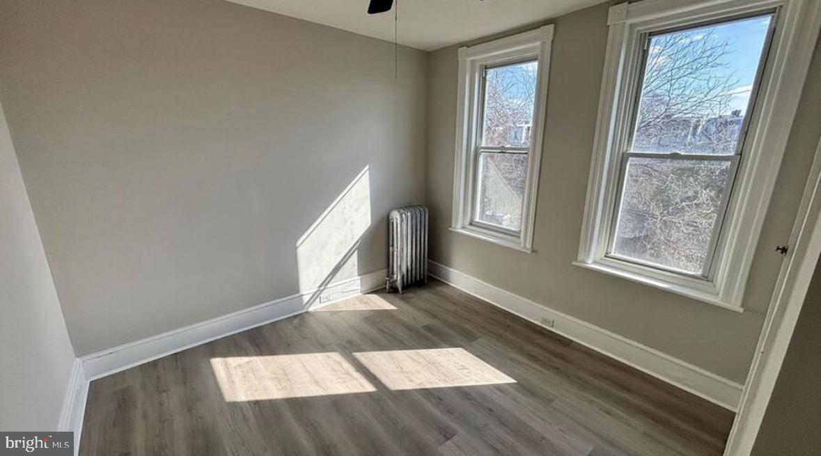 ELMWOOD PARK - Residential