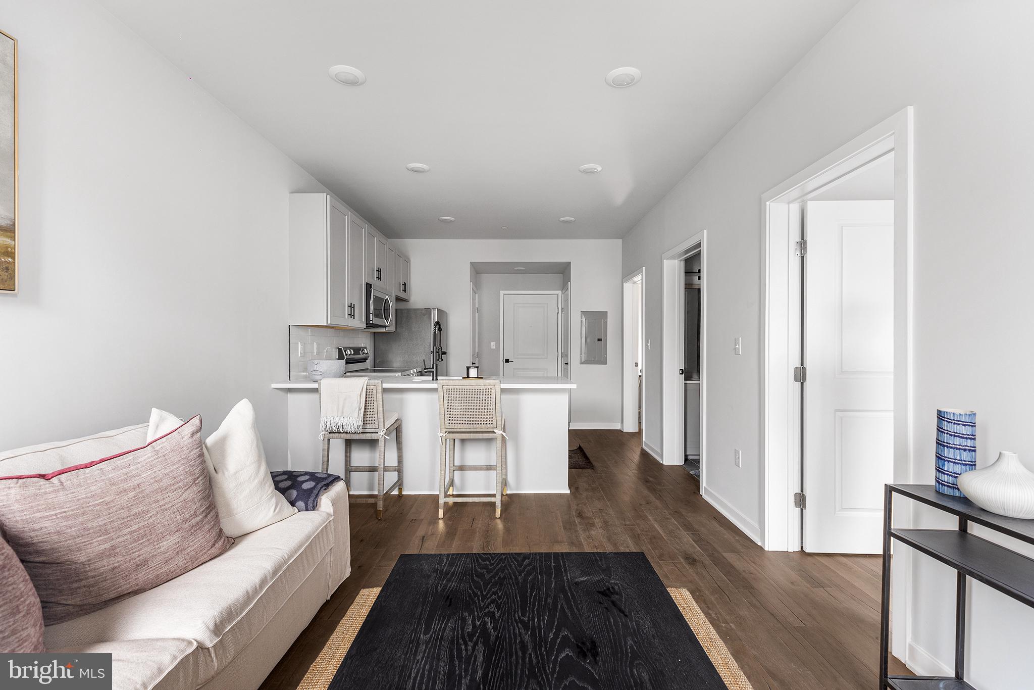 MANAYUNK - Residential Lease