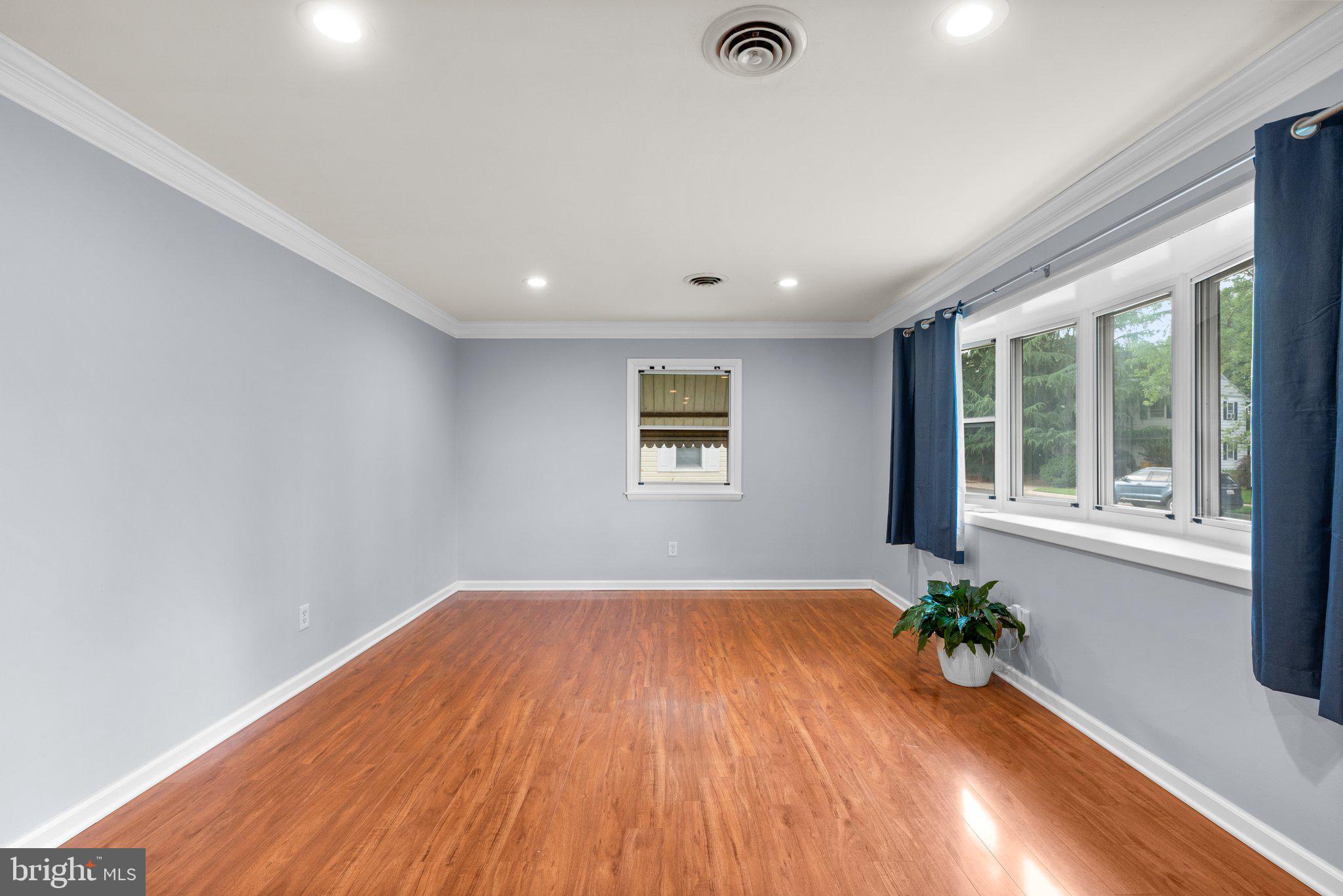 GLEN BURNIE PARK - Residential