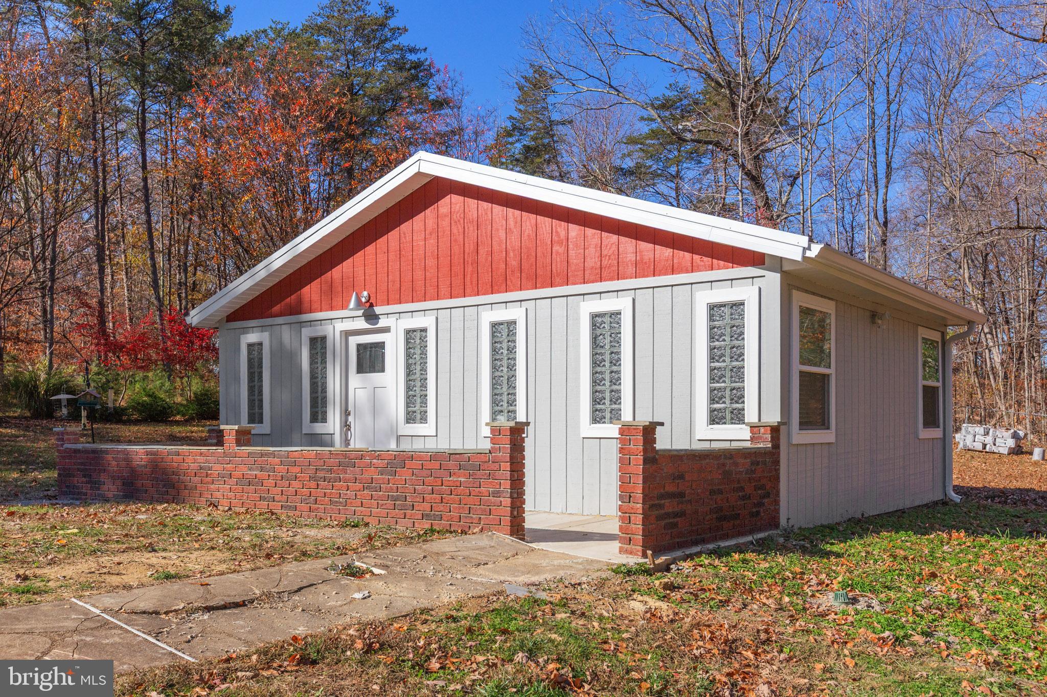 6245 CRACKLINGTOWN ROAD