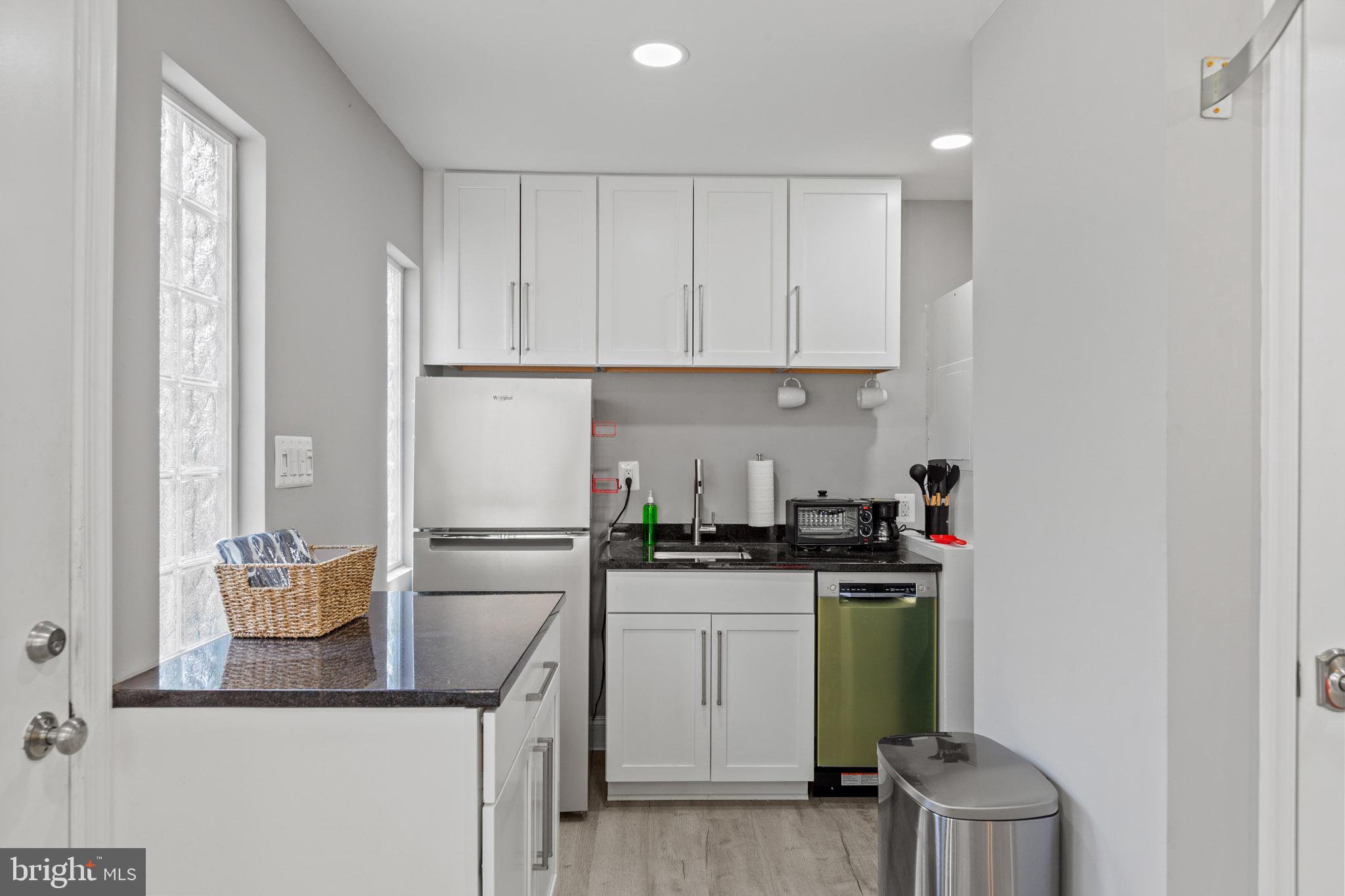 6245 CRACKLINGTOWN ROAD