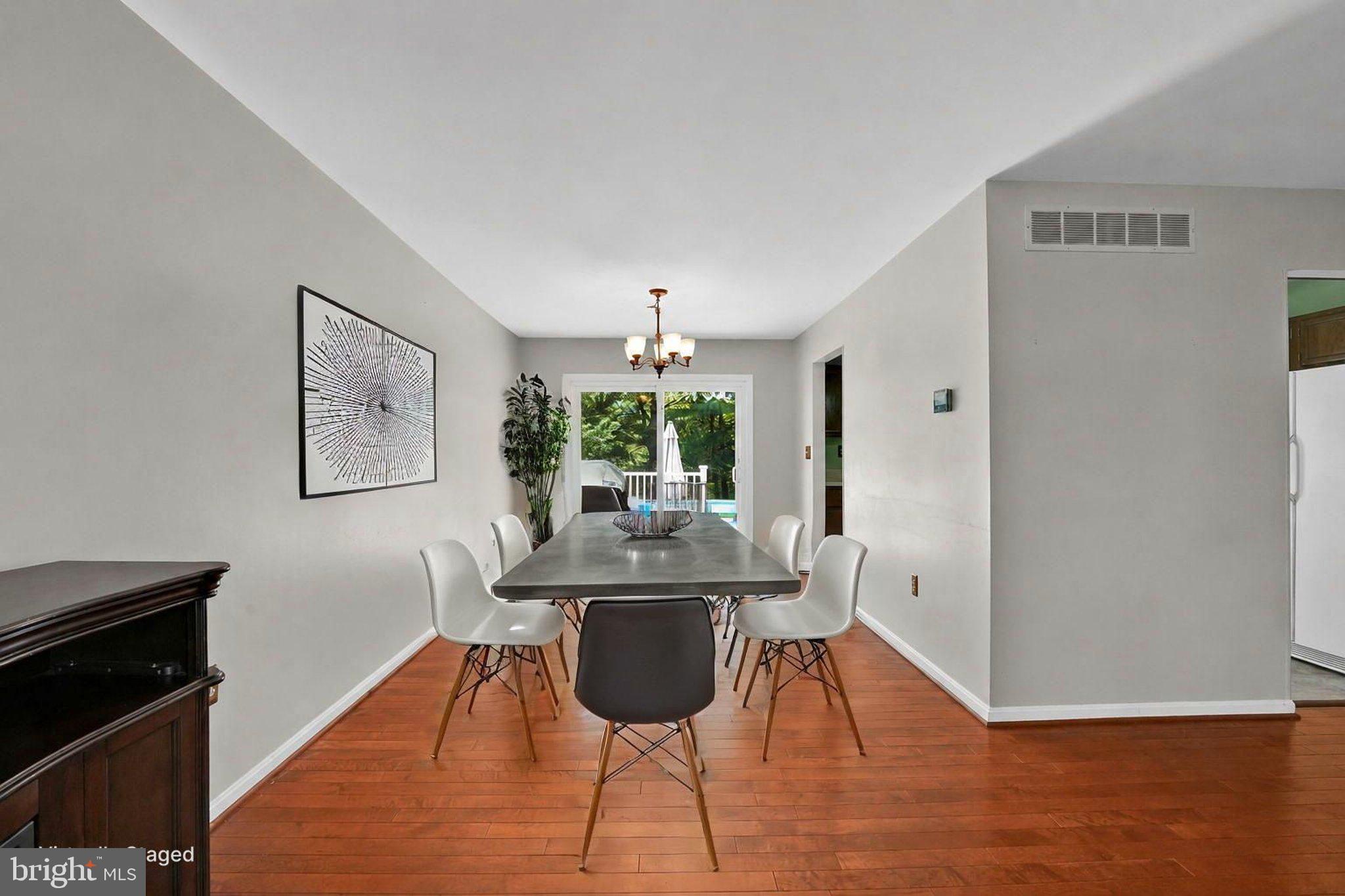7094 SADDLE DRIVE
