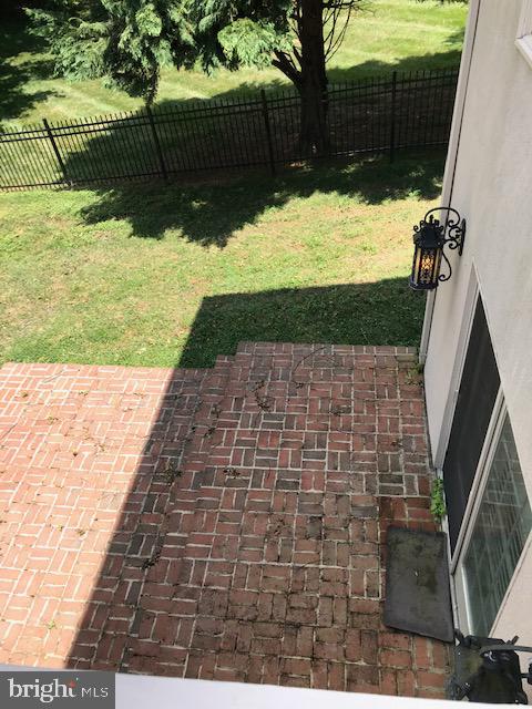 THE RESERVE - Residential Lease