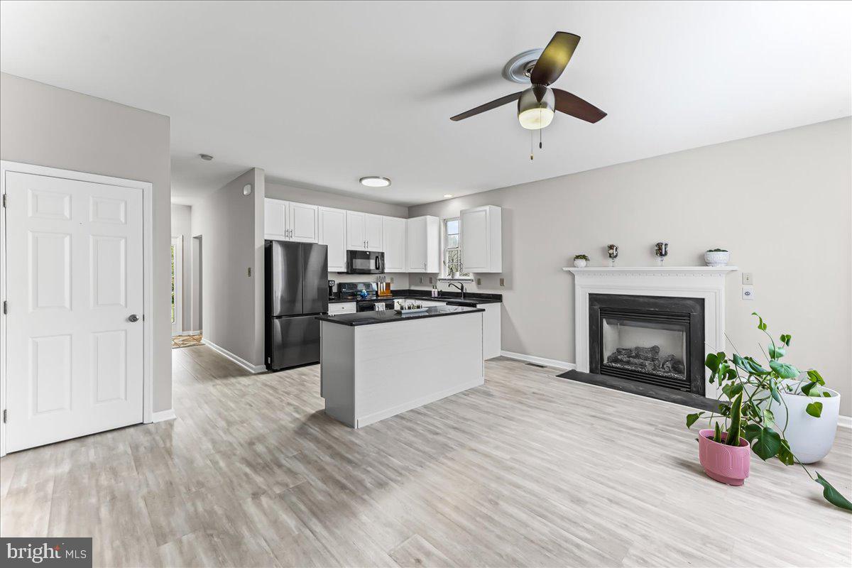 SYCAMORE CROSSING - Residential