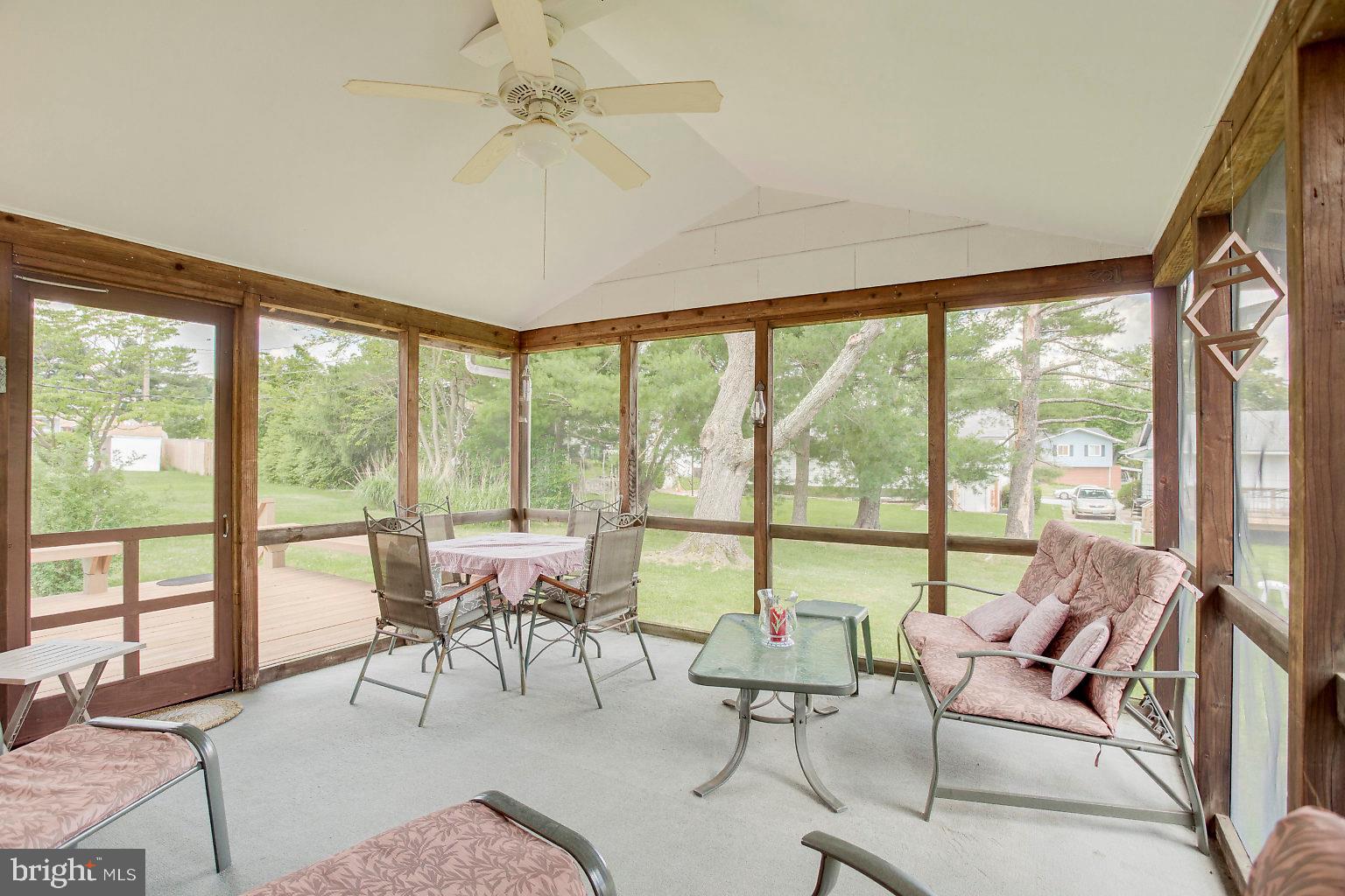 LAYDON PARK - Residential