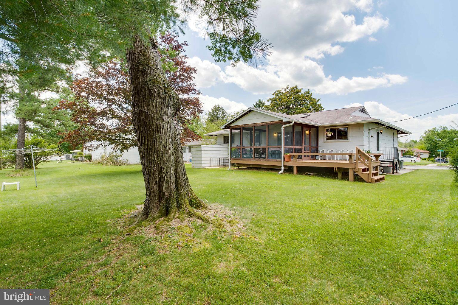 LAYDON PARK - Residential