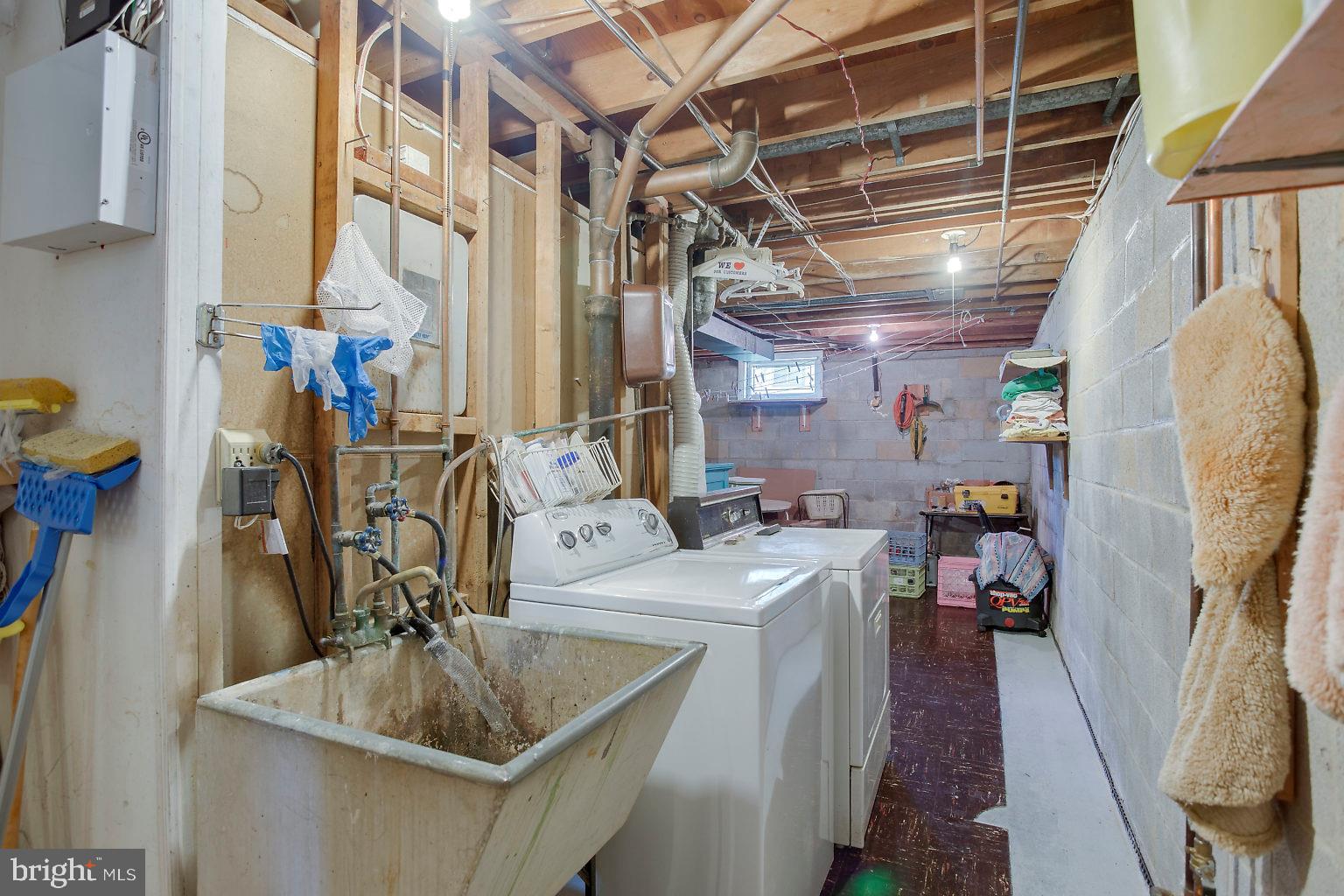 LAYDON PARK - Residential