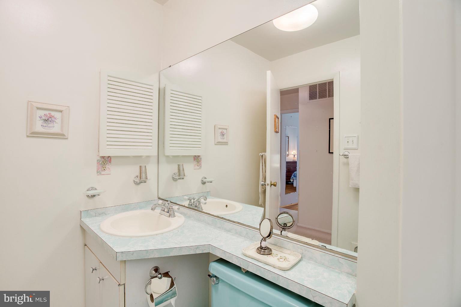 LAYDON PARK - Residential