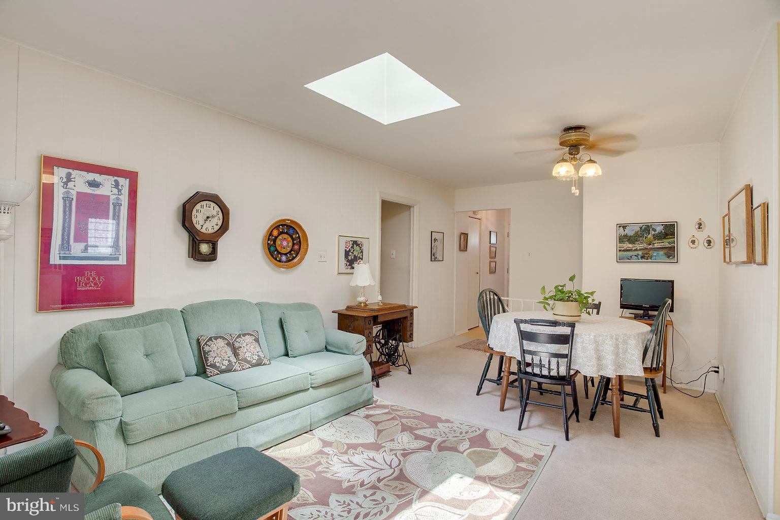 LAYDON PARK - Residential