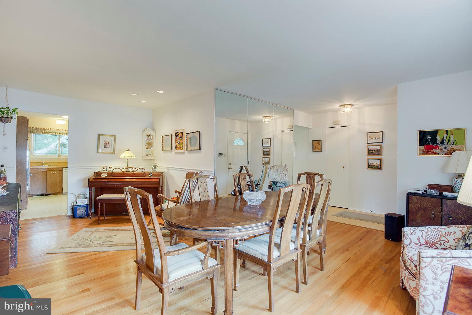 LAYDON PARK - Residential