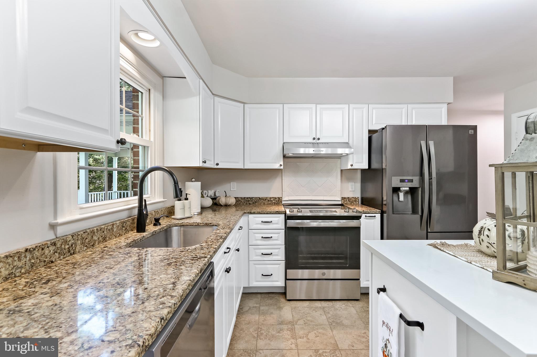 ADAMS HEIGHTS - Residential