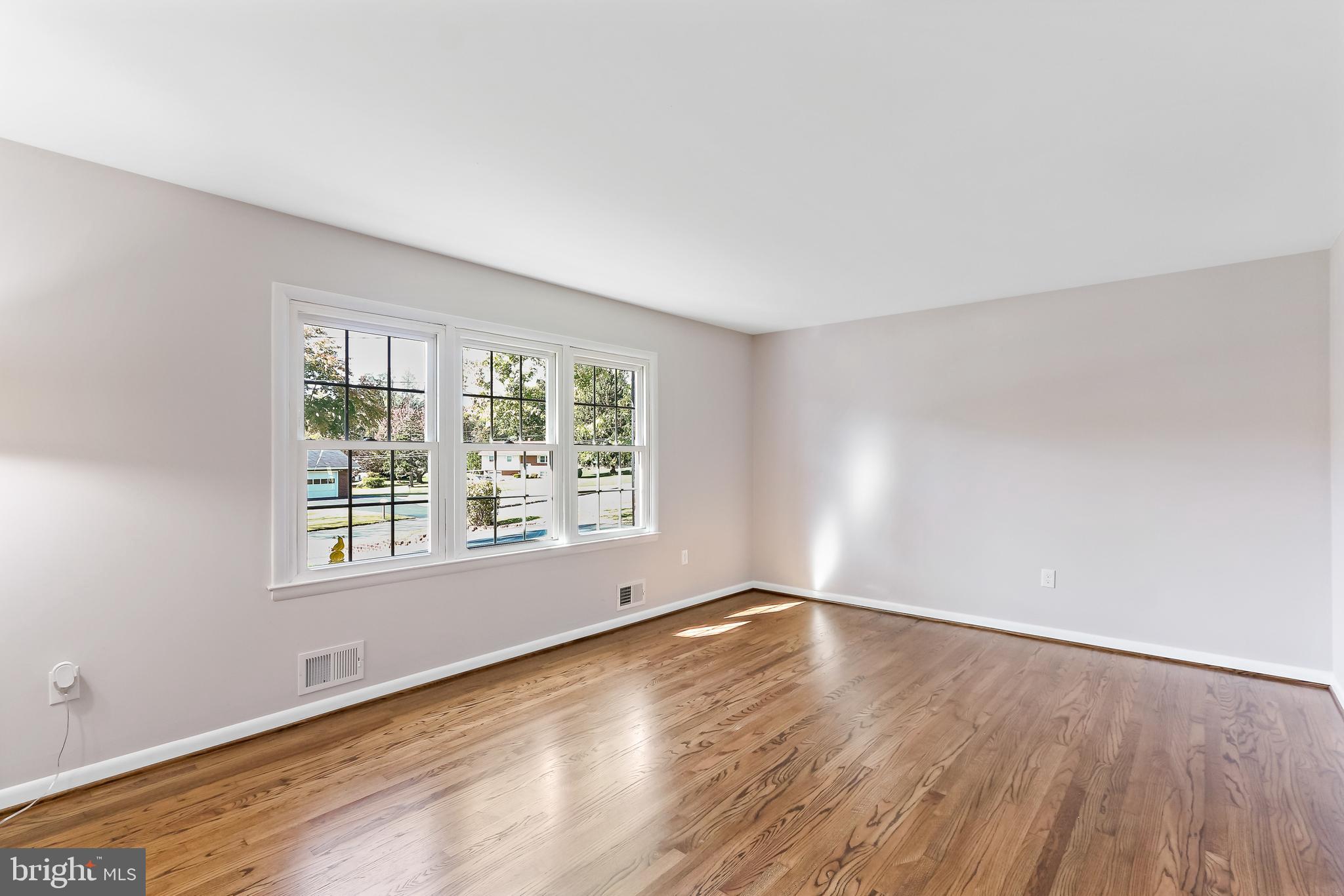 ADAMS HEIGHTS - Residential