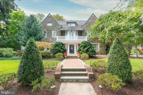 2412 DELAWARE AVENUE WILMINGTON DE 19806