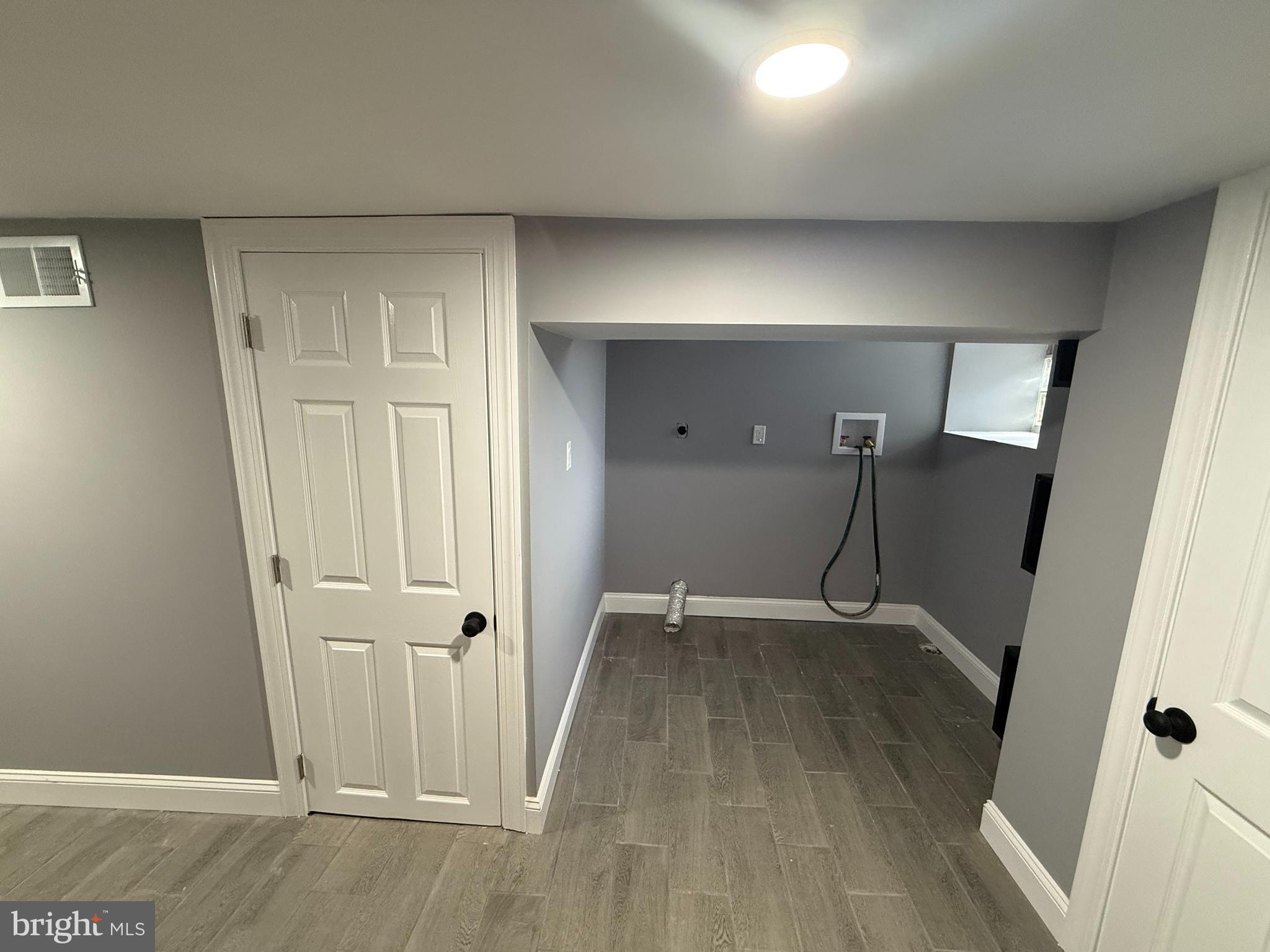 GERMANTOWN - Residential