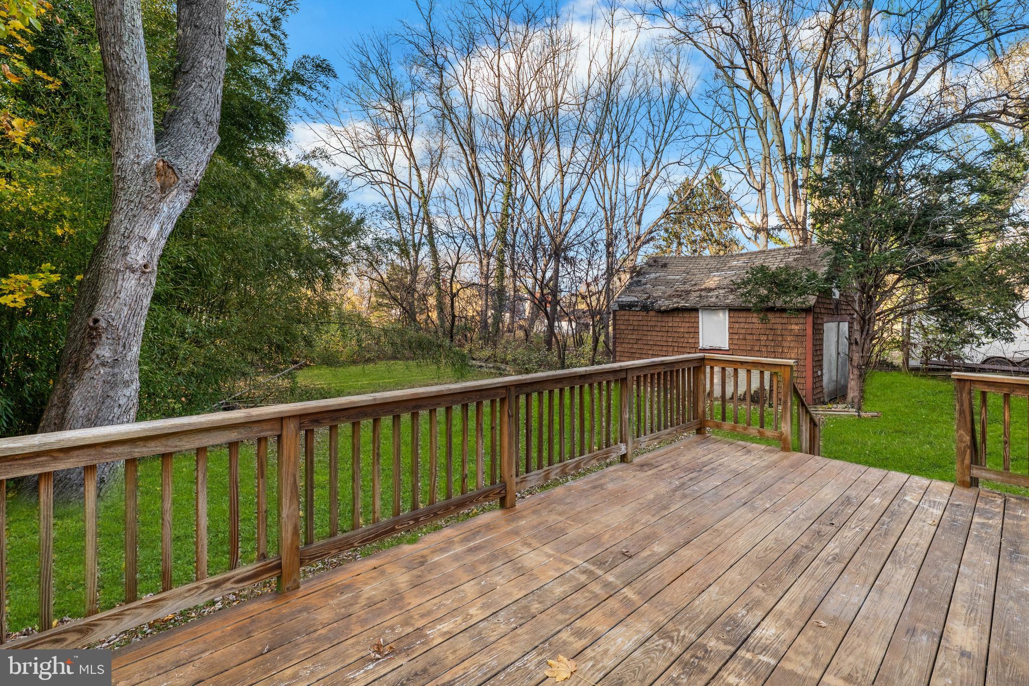 WASHINGTON GROVE - Residential