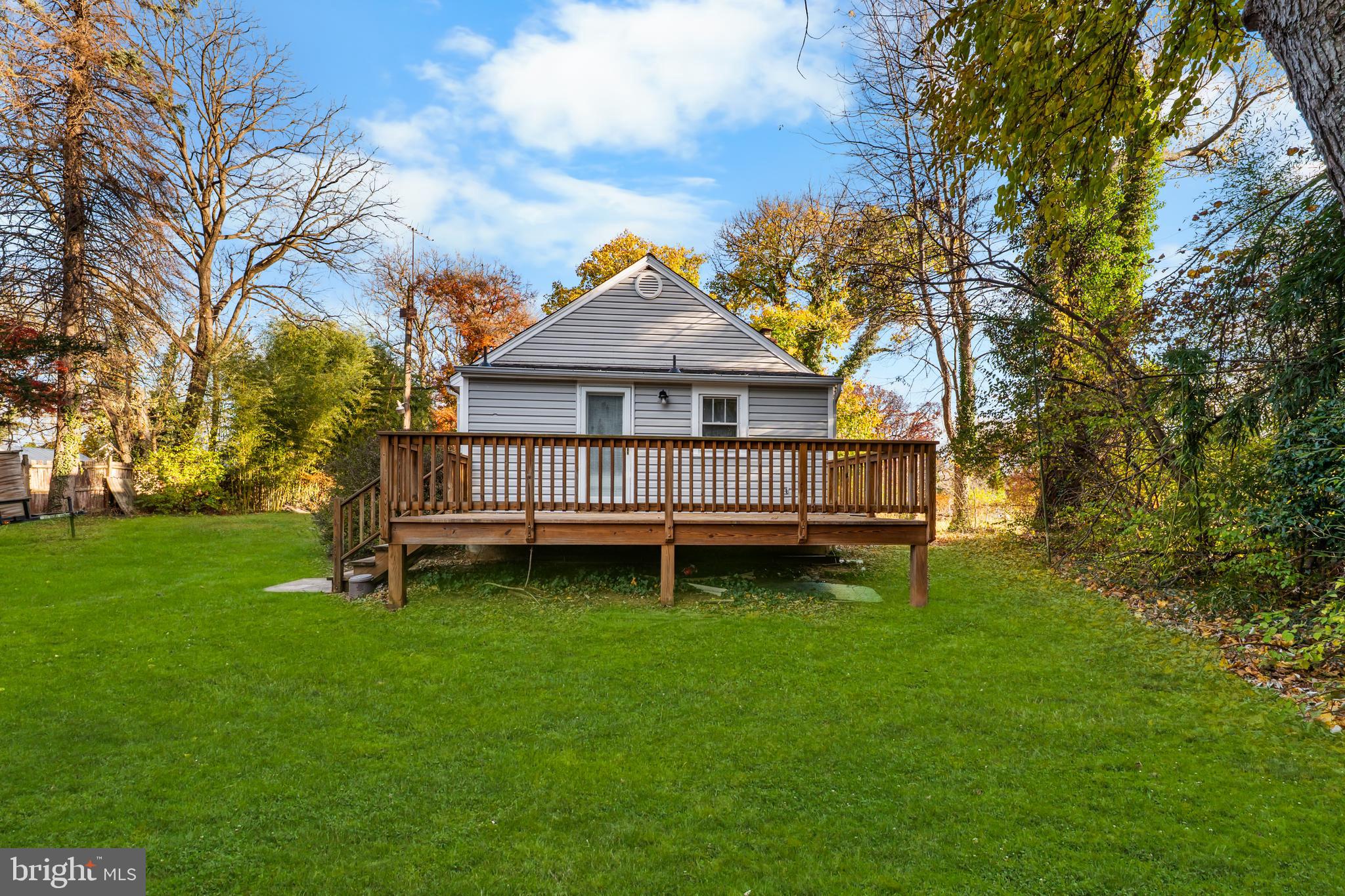 WASHINGTON GROVE - Residential