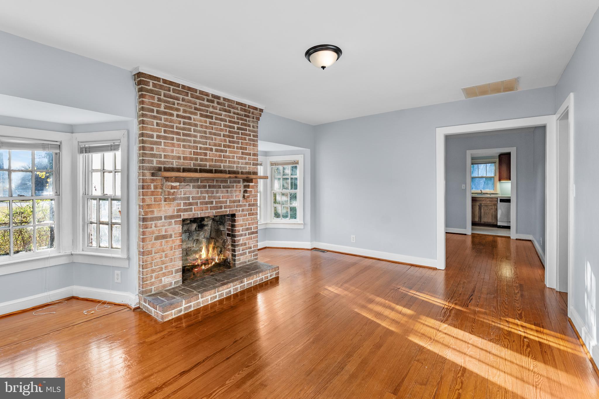 WASHINGTON GROVE - Residential