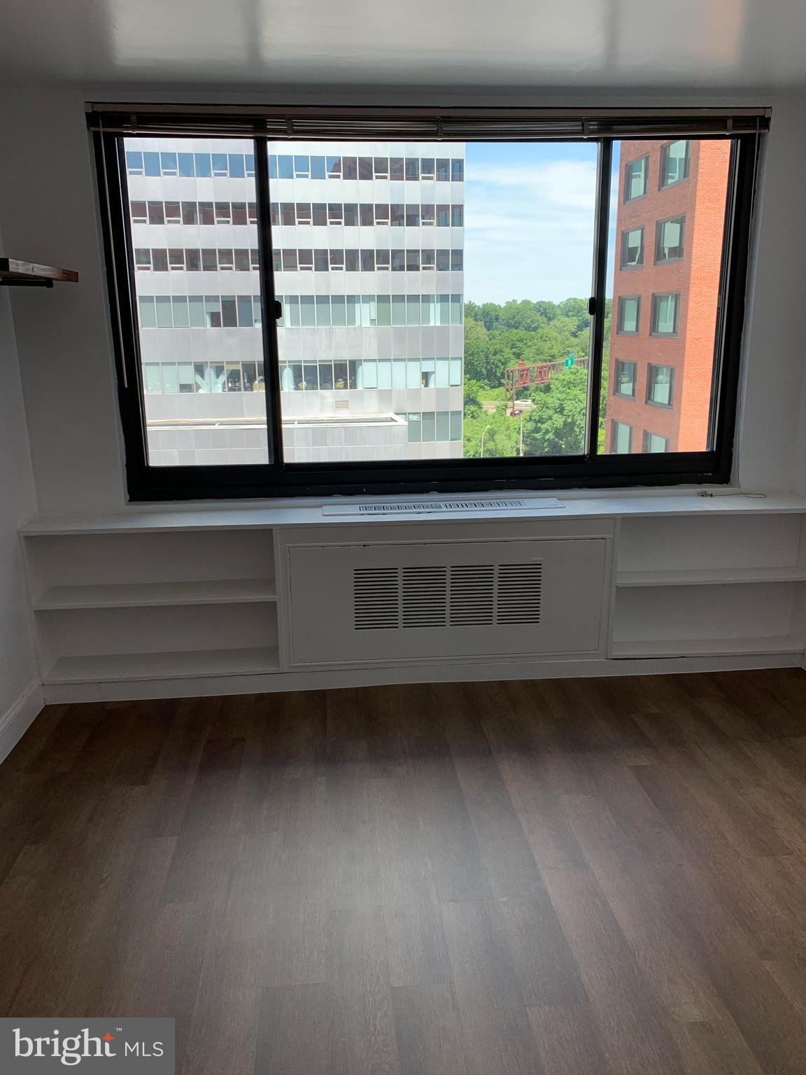 1021 ARLINGTON BOULEVARD 609