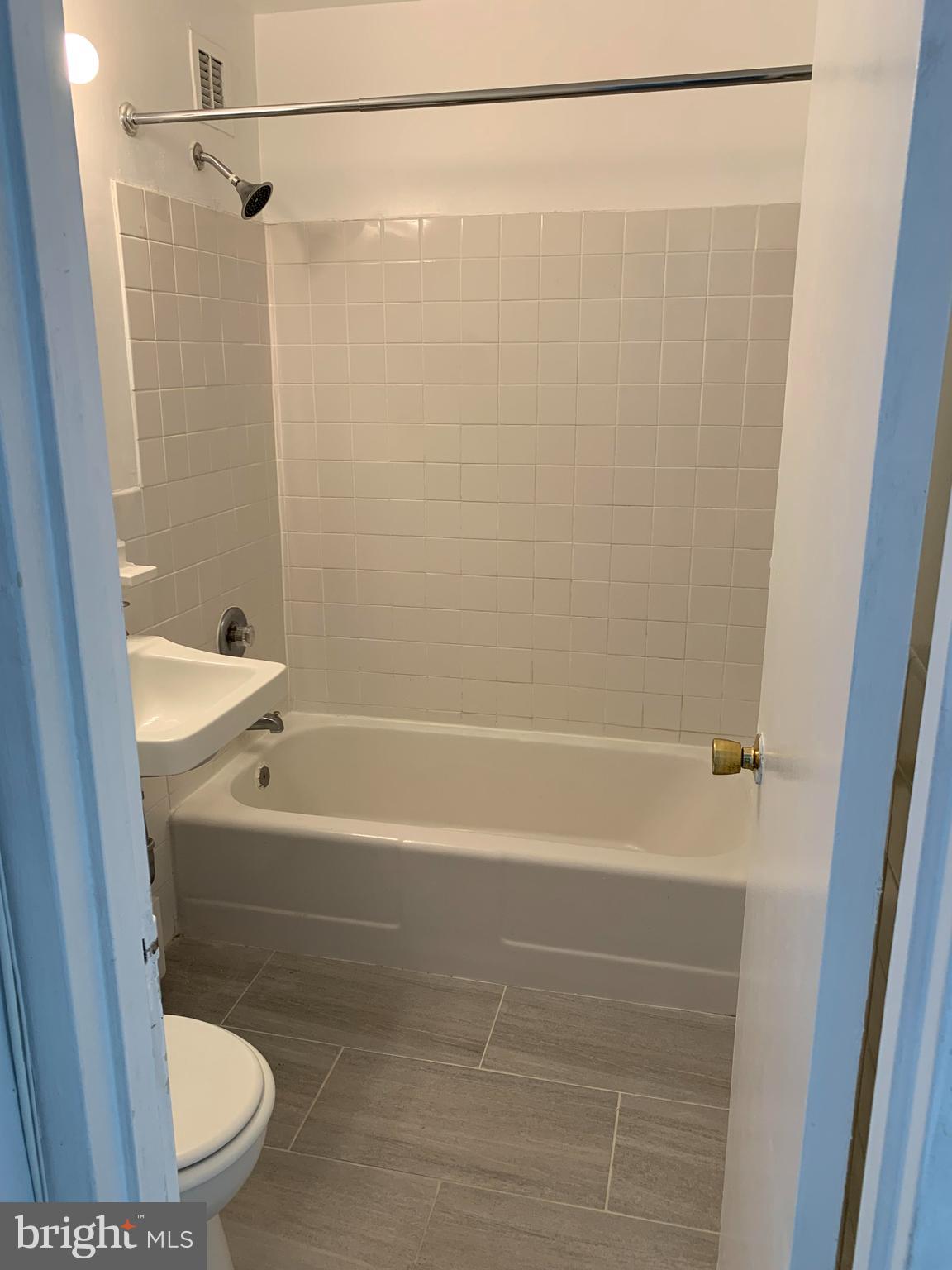 1021 ARLINGTON BOULEVARD 609