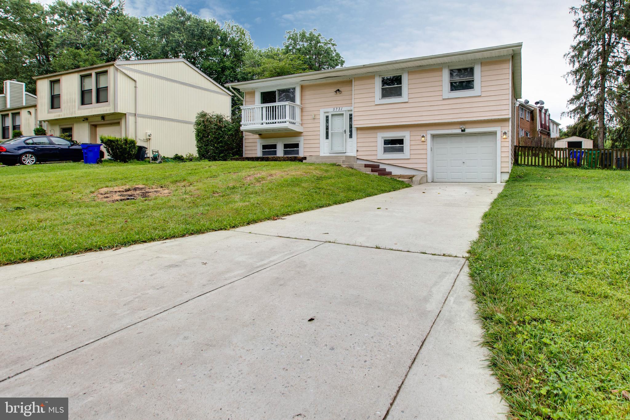 5731 MARGRAVE MEWS