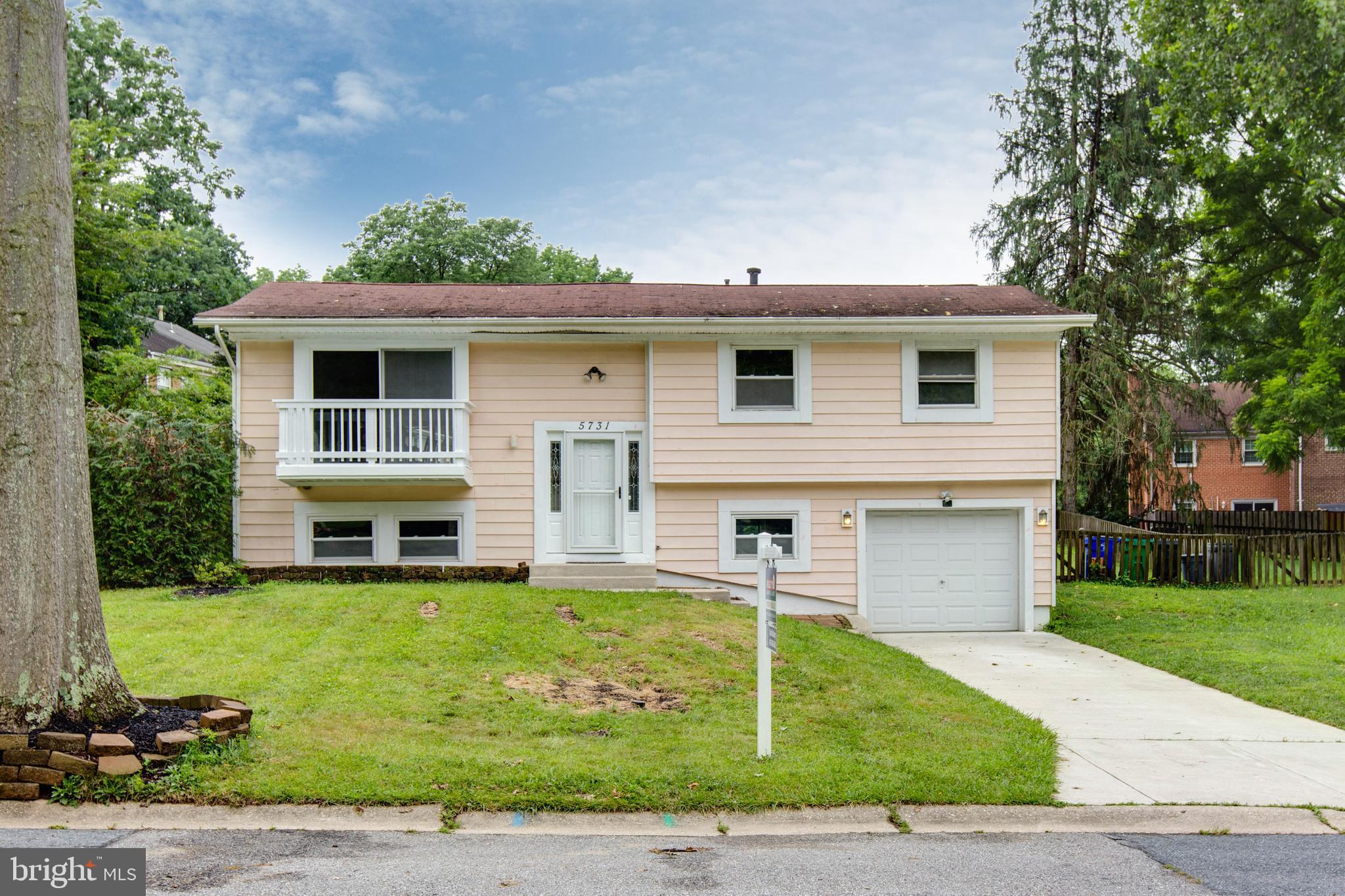 5731 MARGRAVE MEWS
