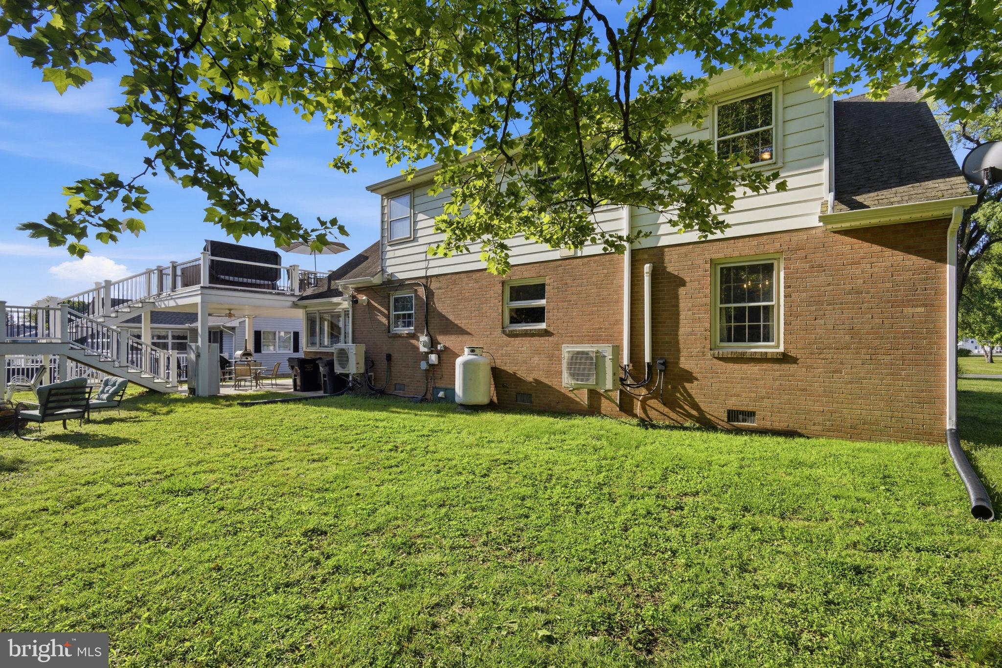ROCK HALL - Residential