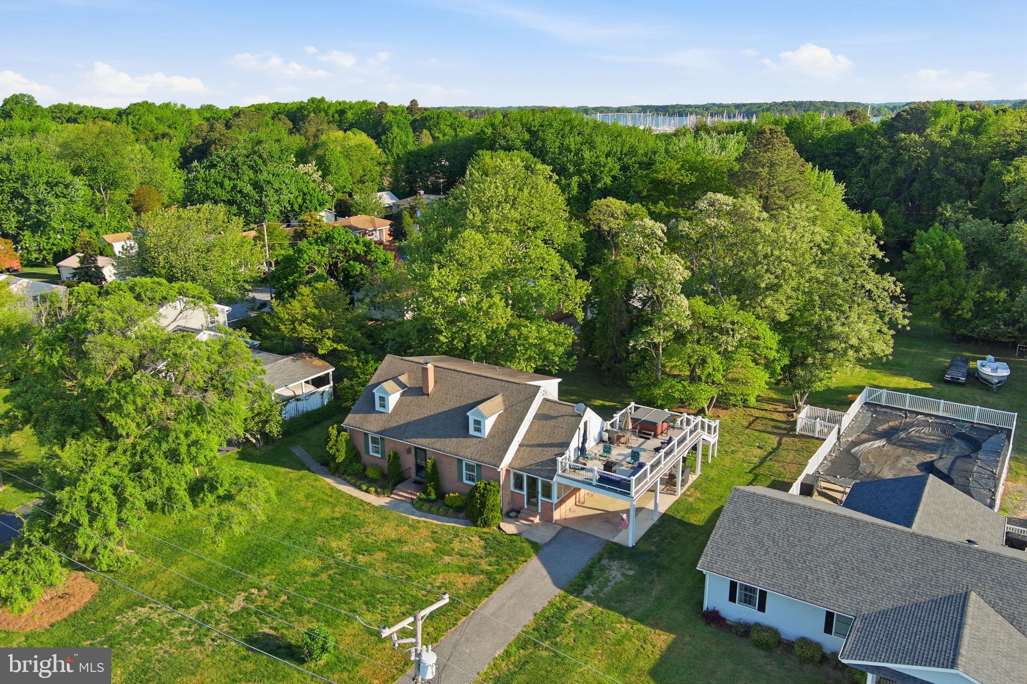 ROCK HALL - Residential
