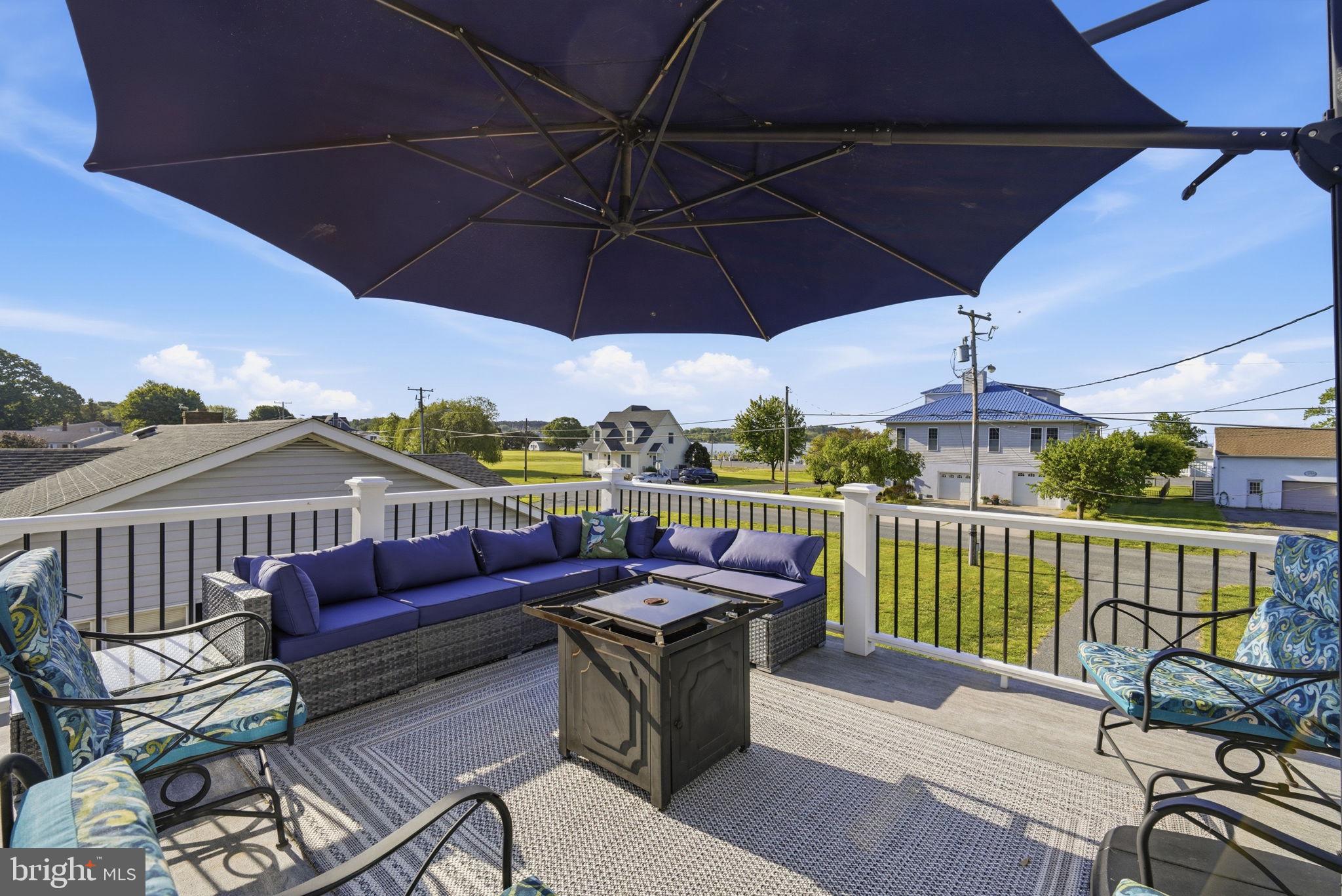 ROCK HALL - Residential