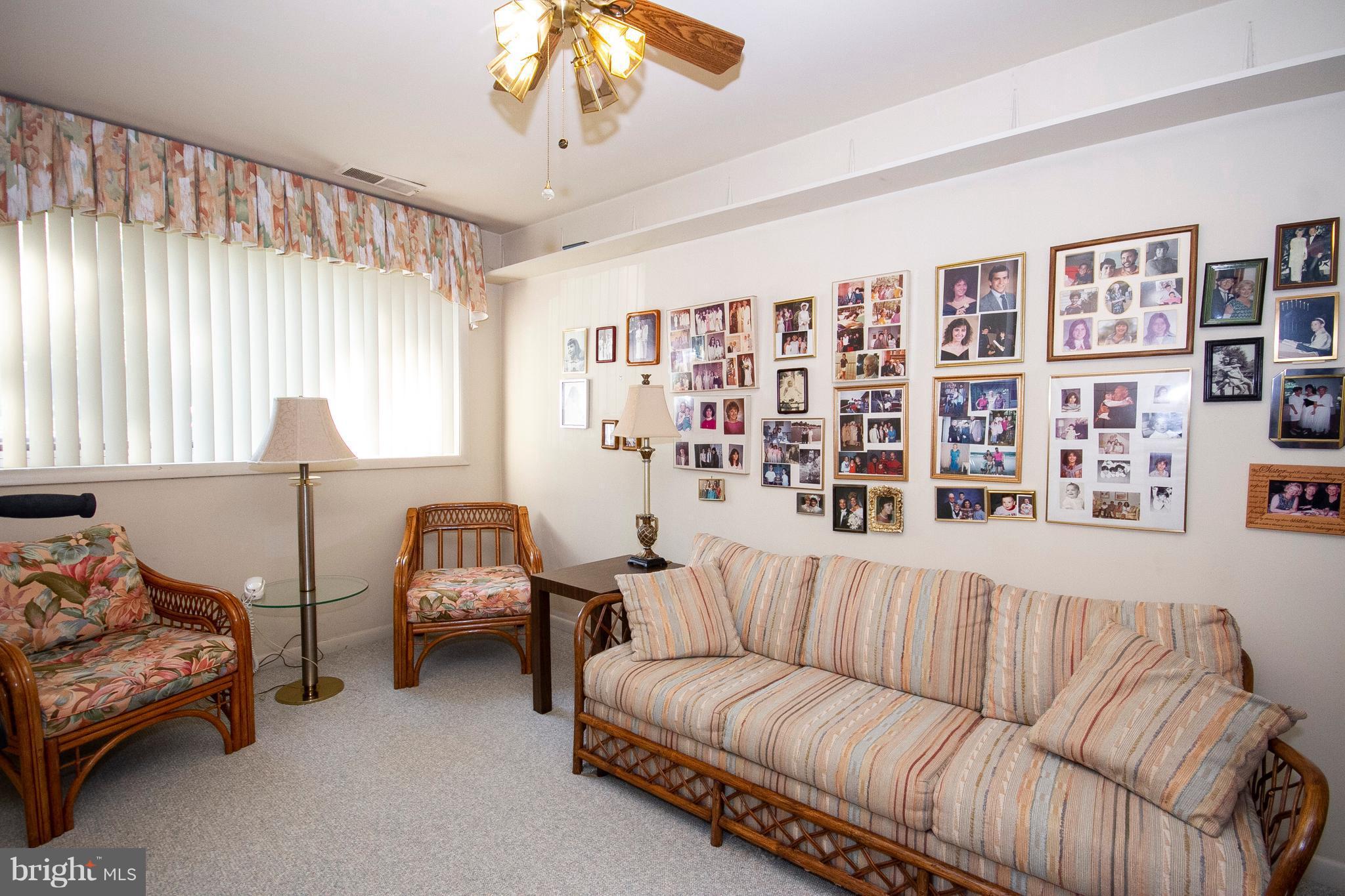 CROSS KEYS - Residential