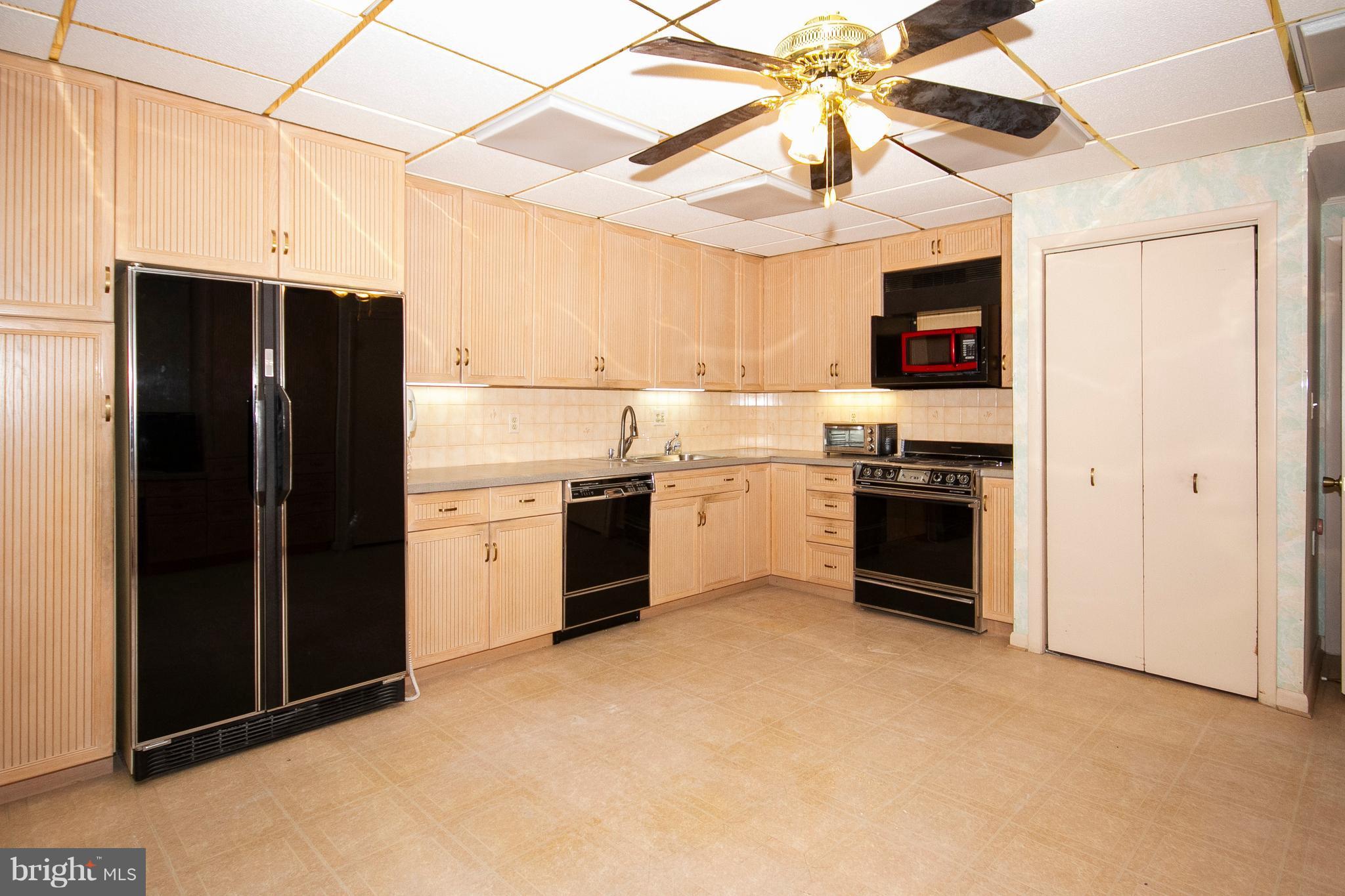 CROSS KEYS - Residential