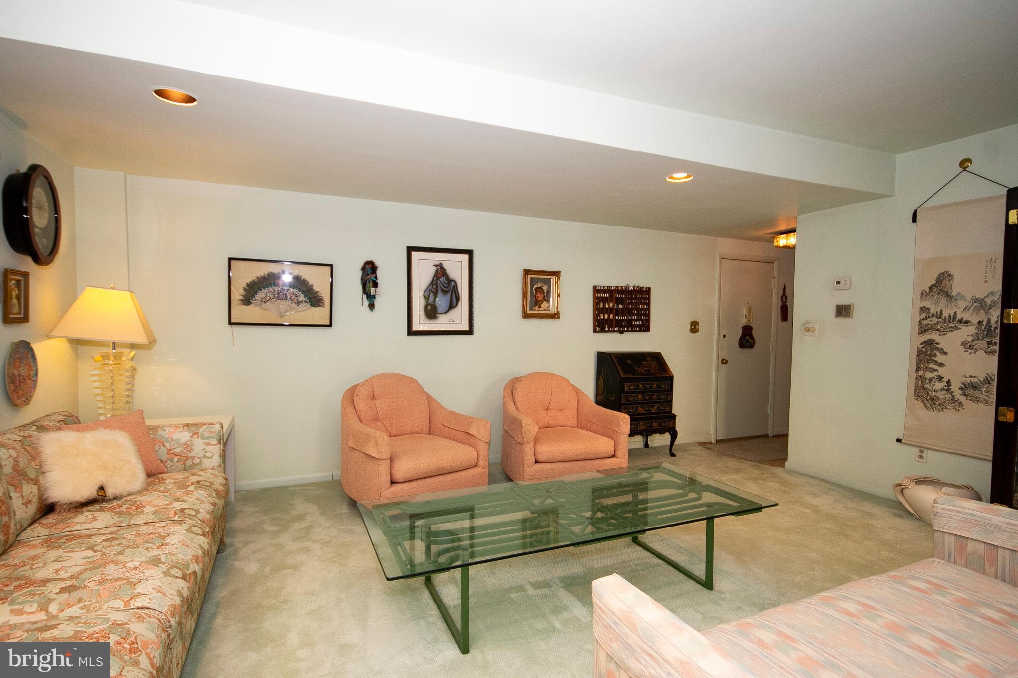 CROSS KEYS - Residential