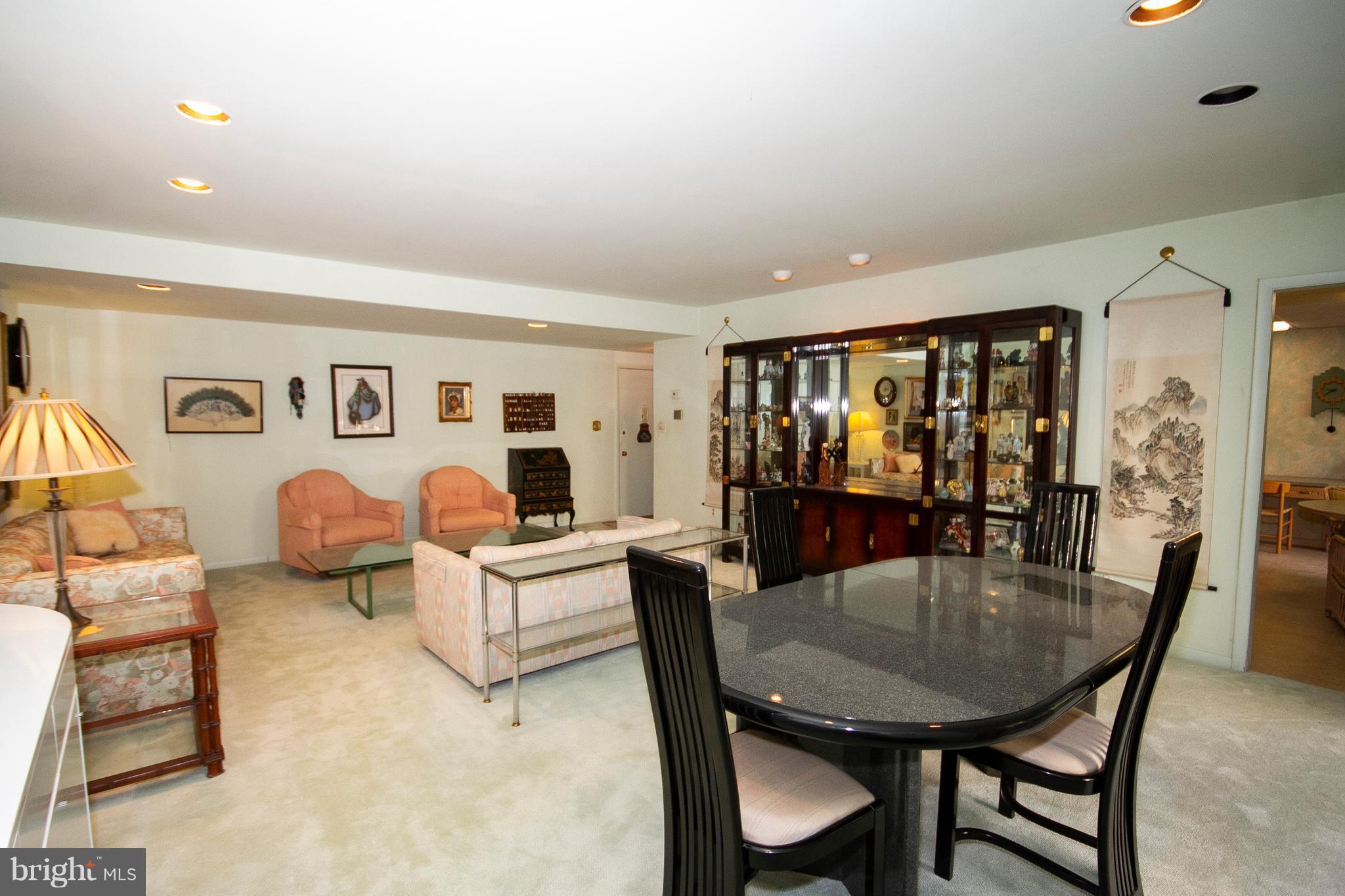 CROSS KEYS - Residential