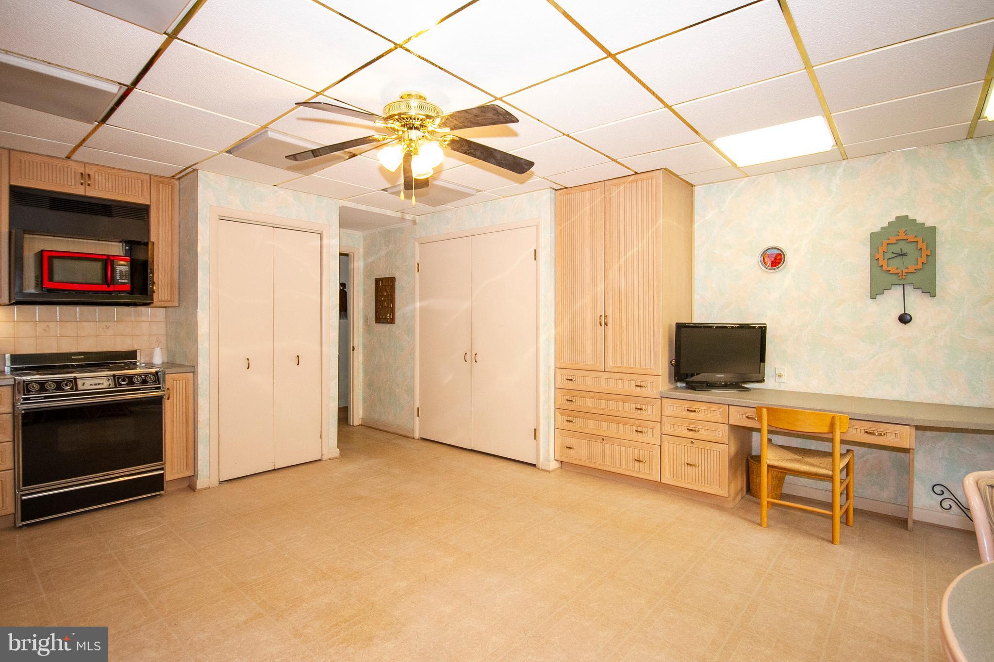 CROSS KEYS - Residential