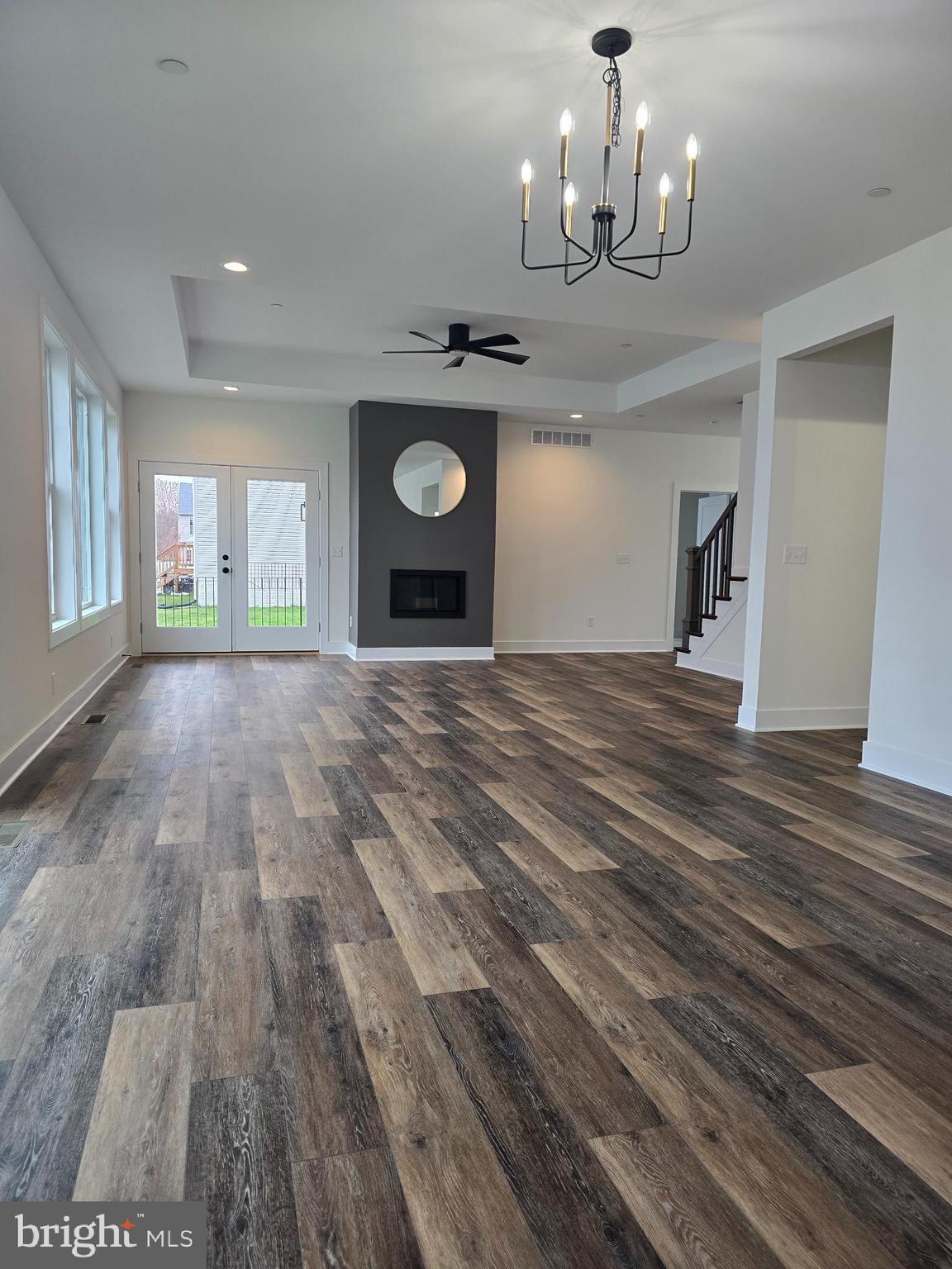 PROVIDENCE FARM - Residential