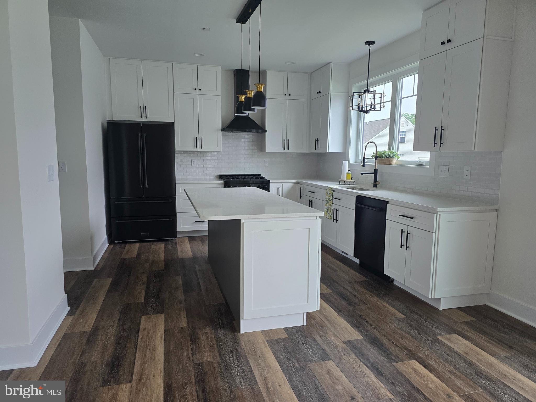 PROVIDENCE FARM - Residential