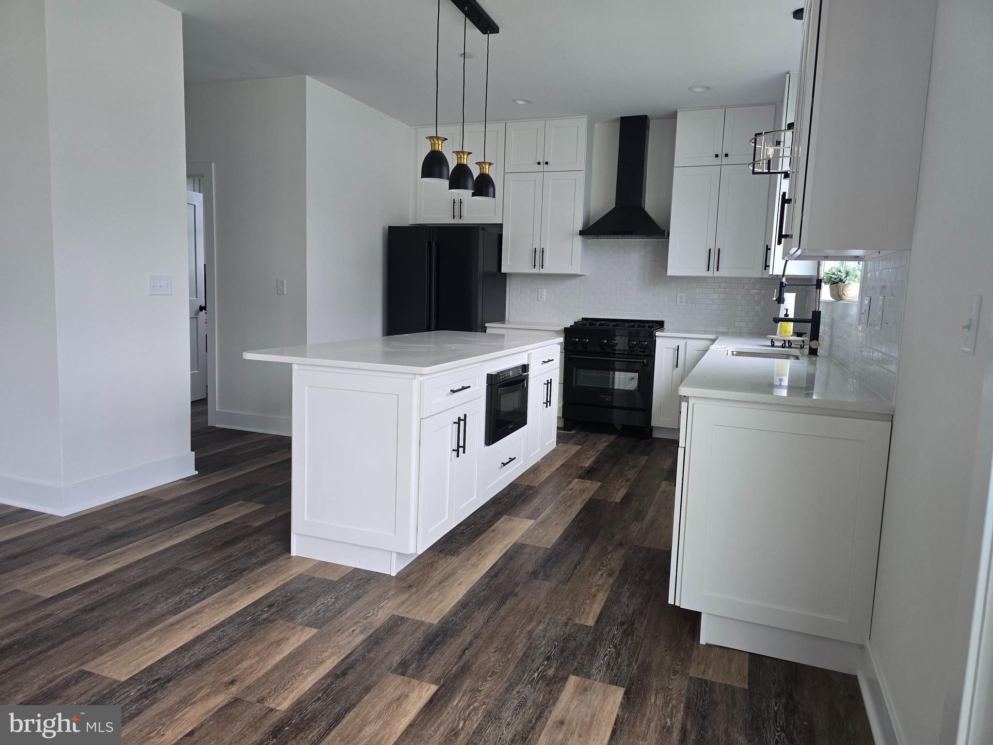 PROVIDENCE FARM - Residential