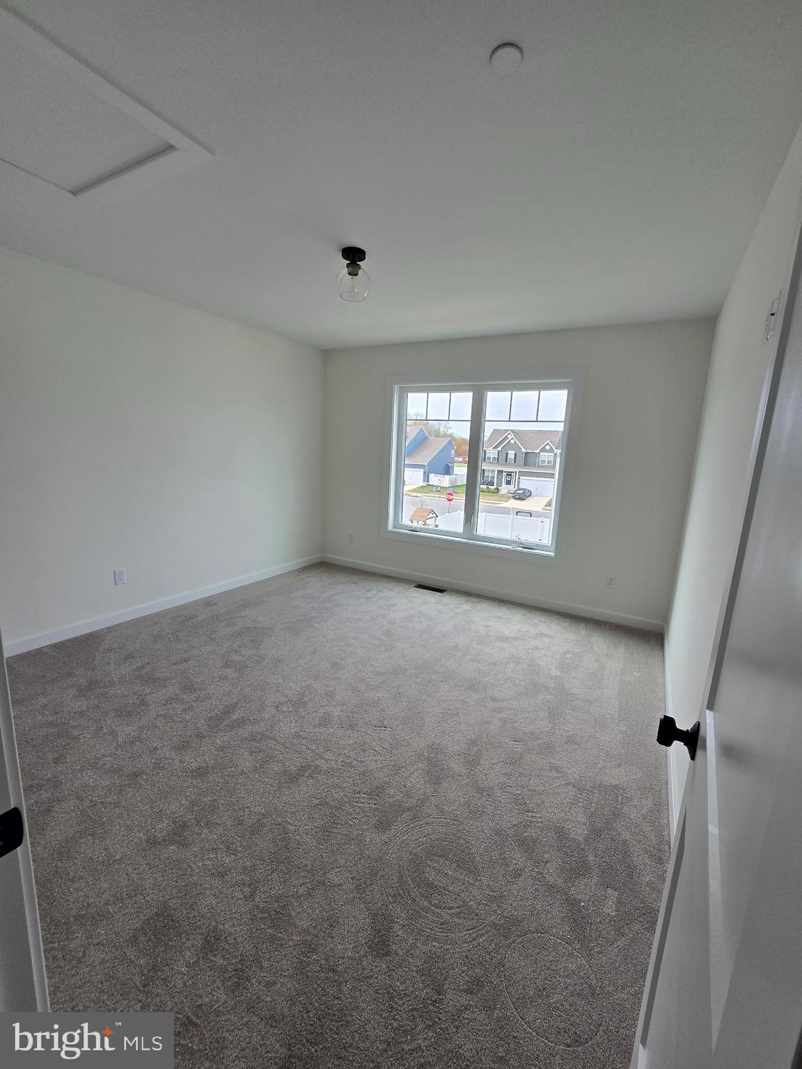 PROVIDENCE FARM - Residential