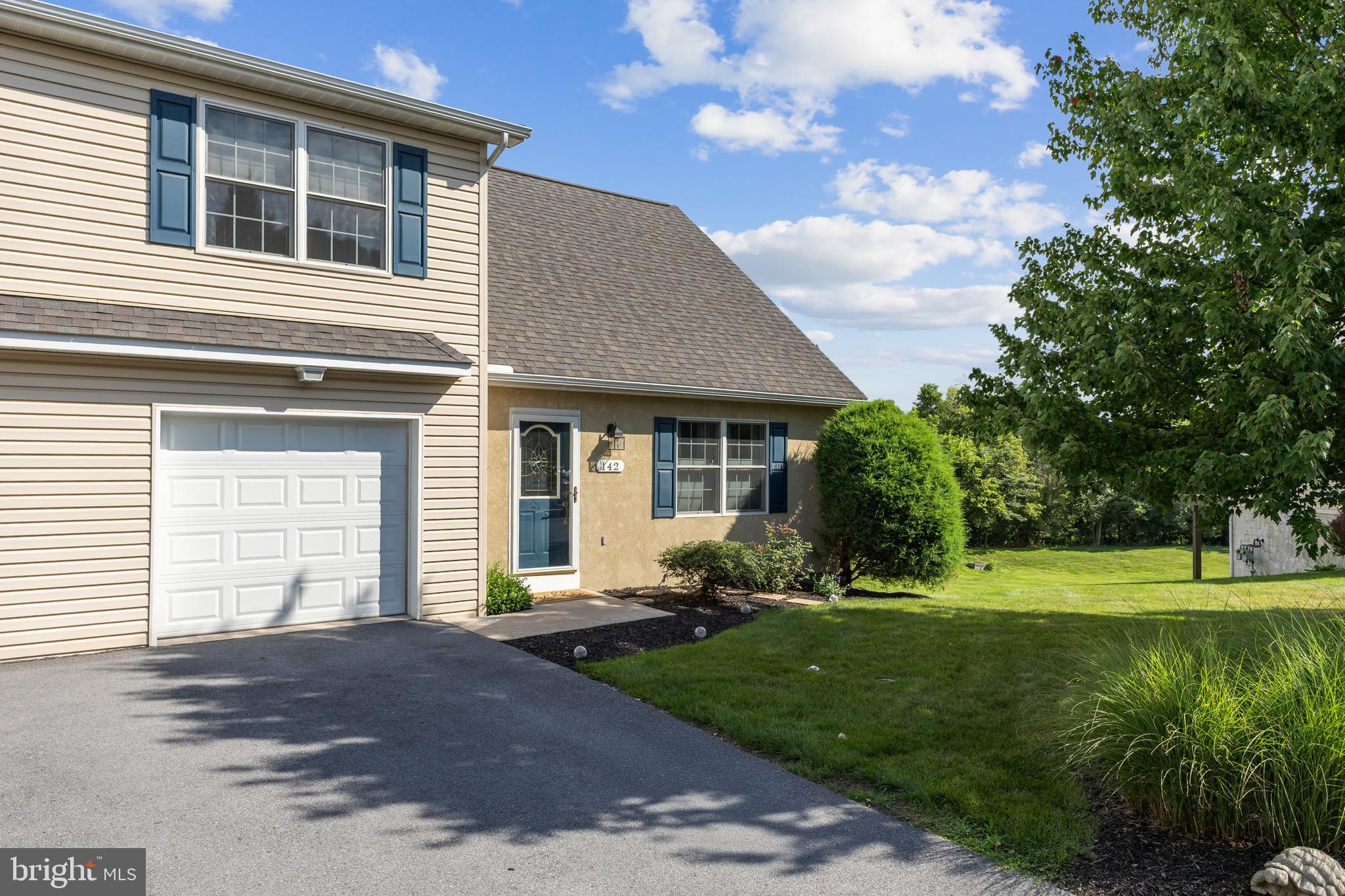 142 FAUST CIRCLE