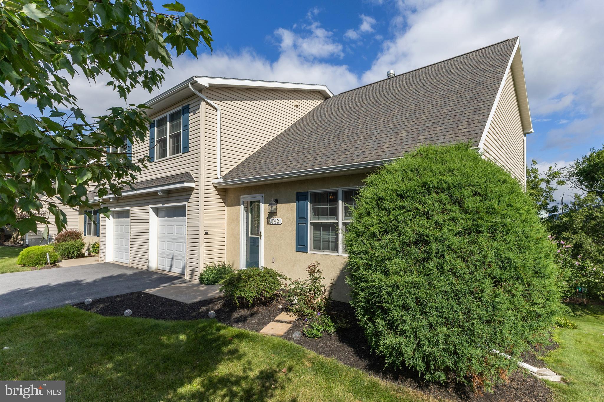 142 FAUST CIRCLE