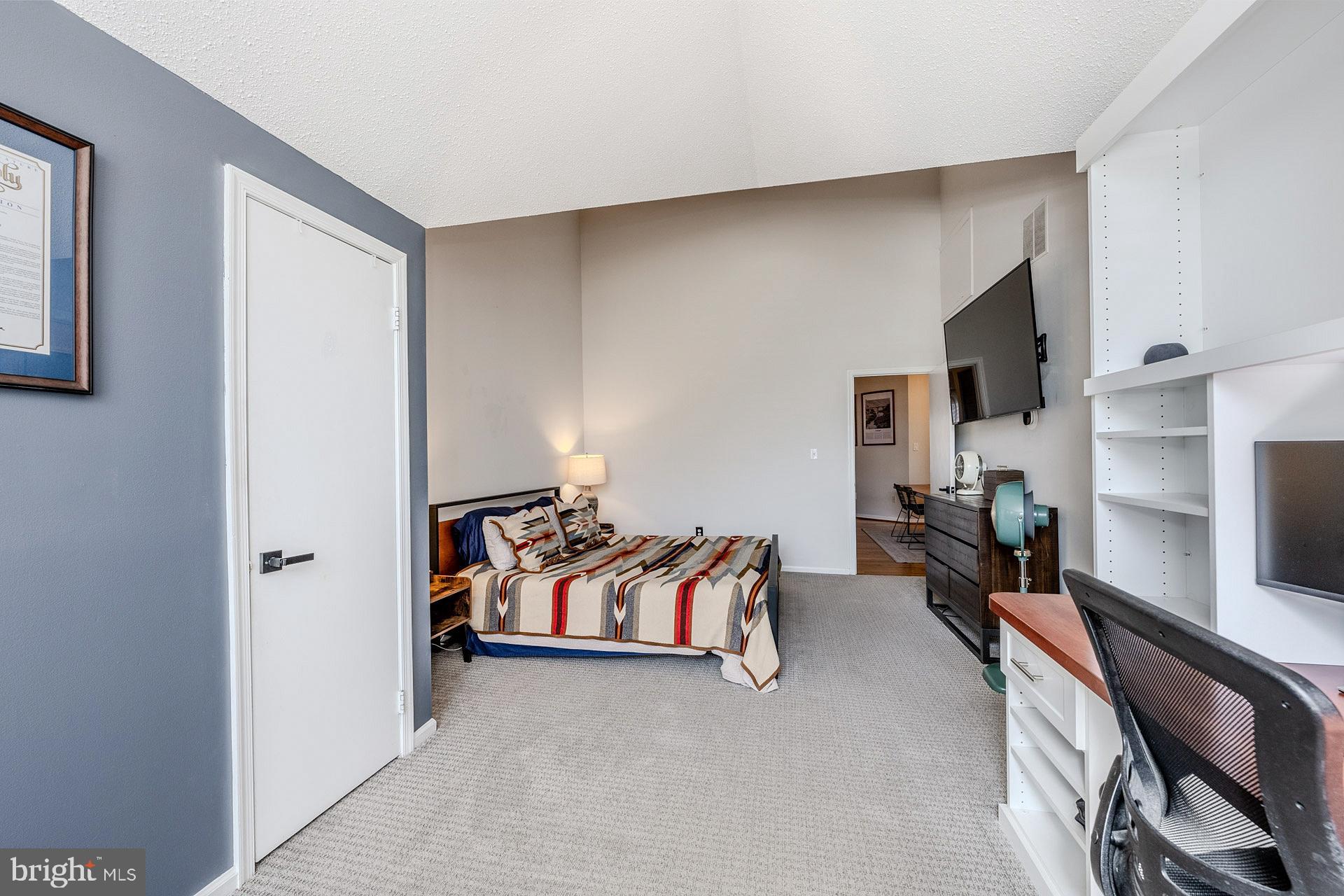 THE COVE - Residential