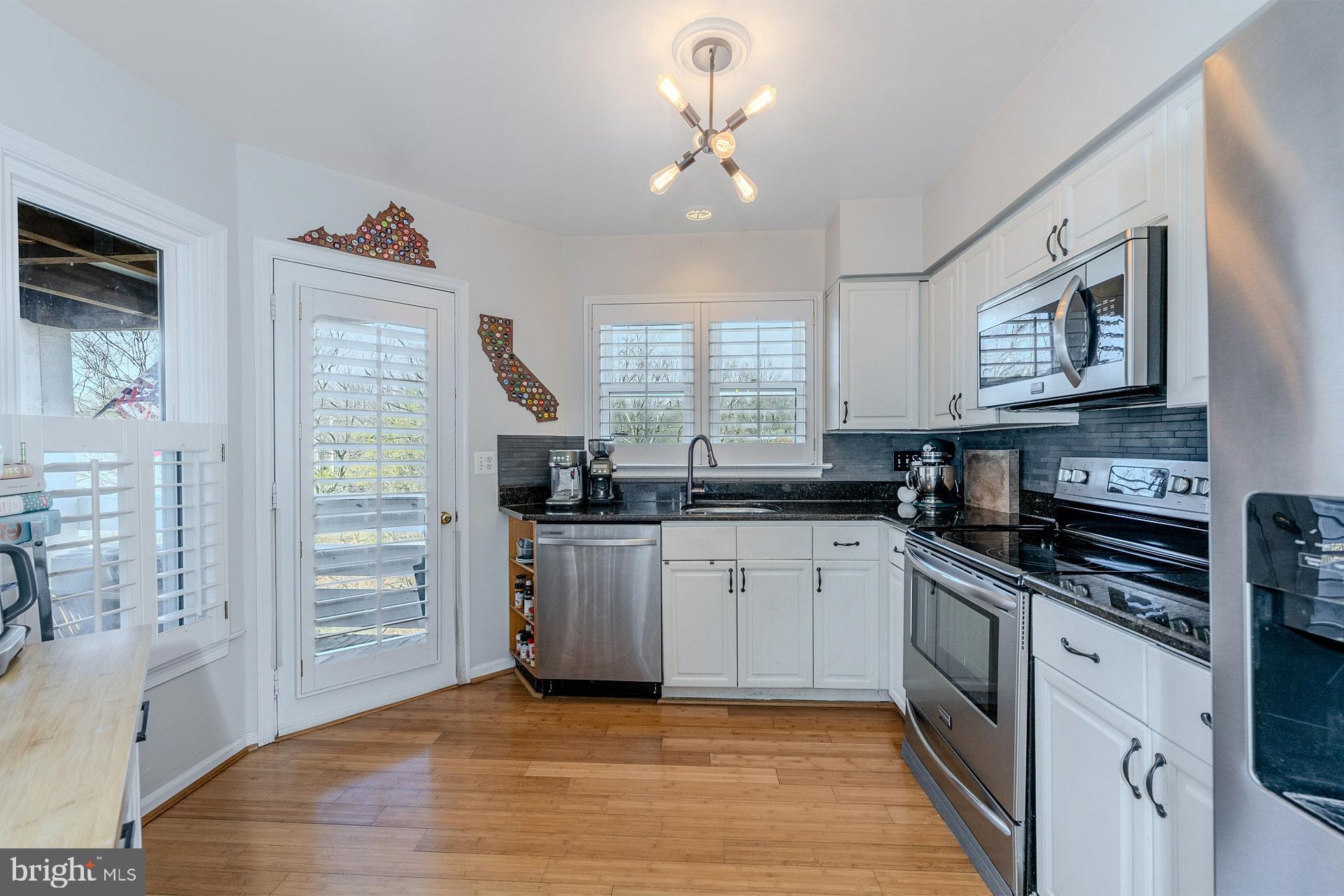 THE COVE - Residential