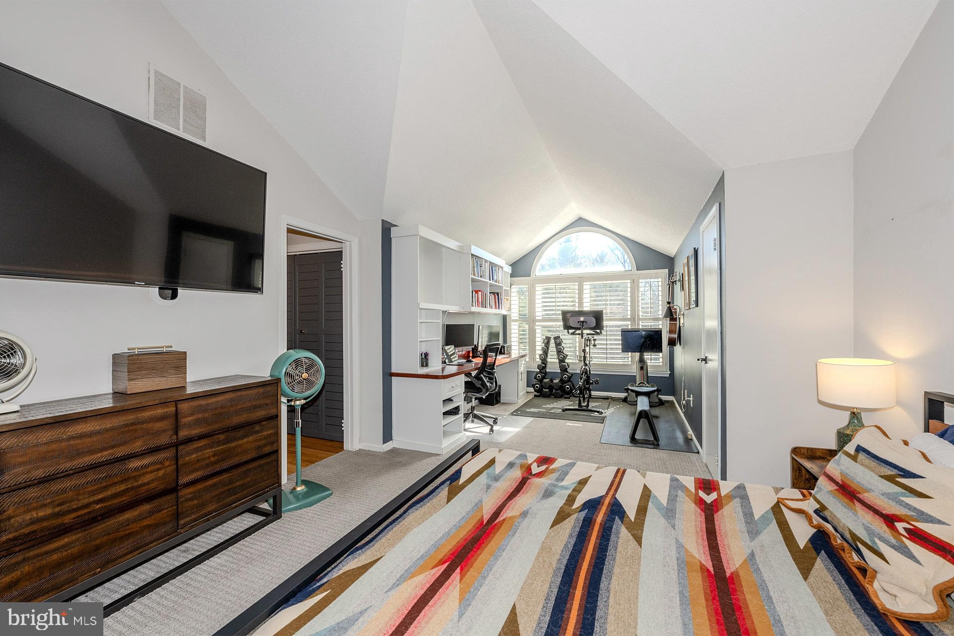 THE COVE - Residential