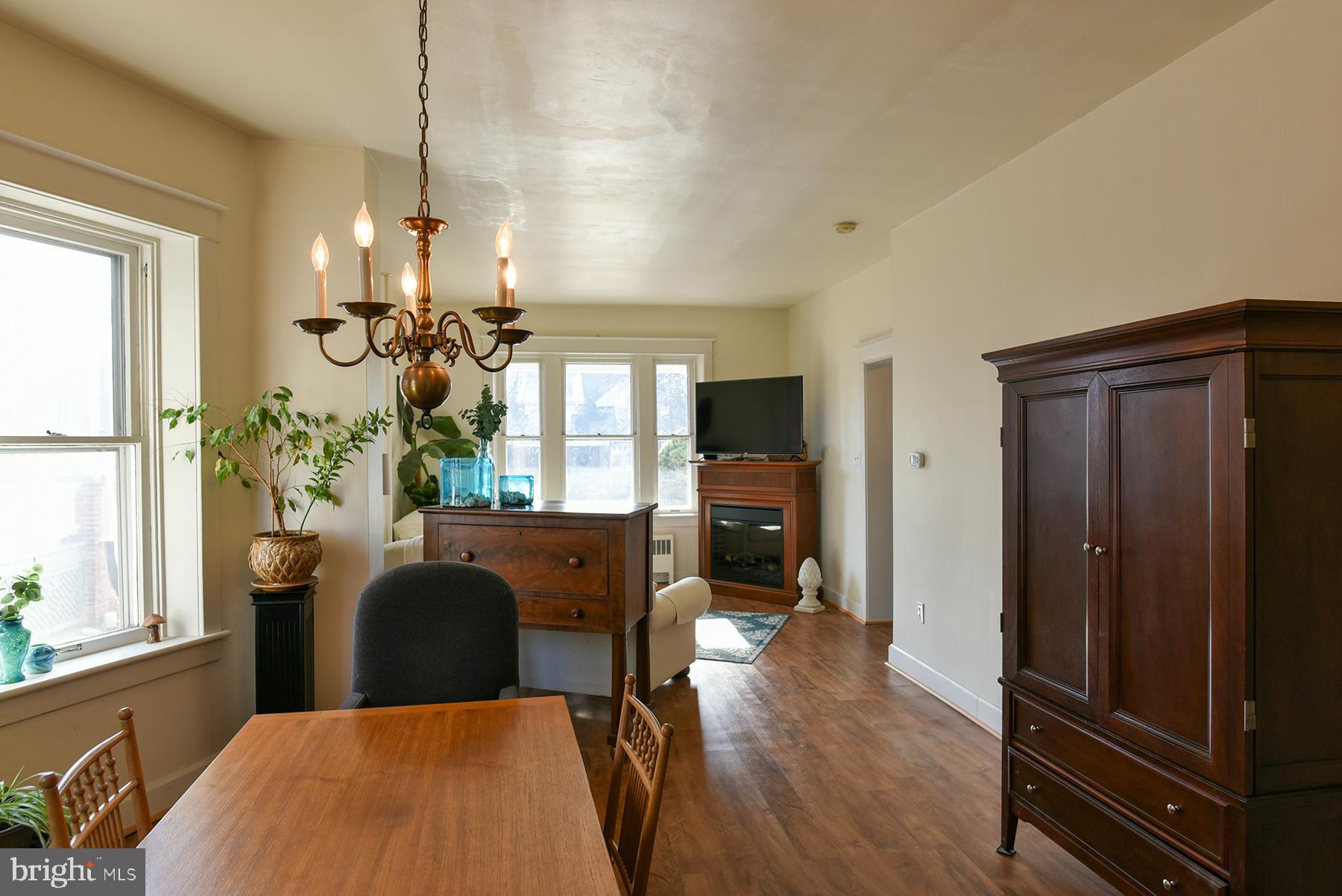 NORTH END - Residential