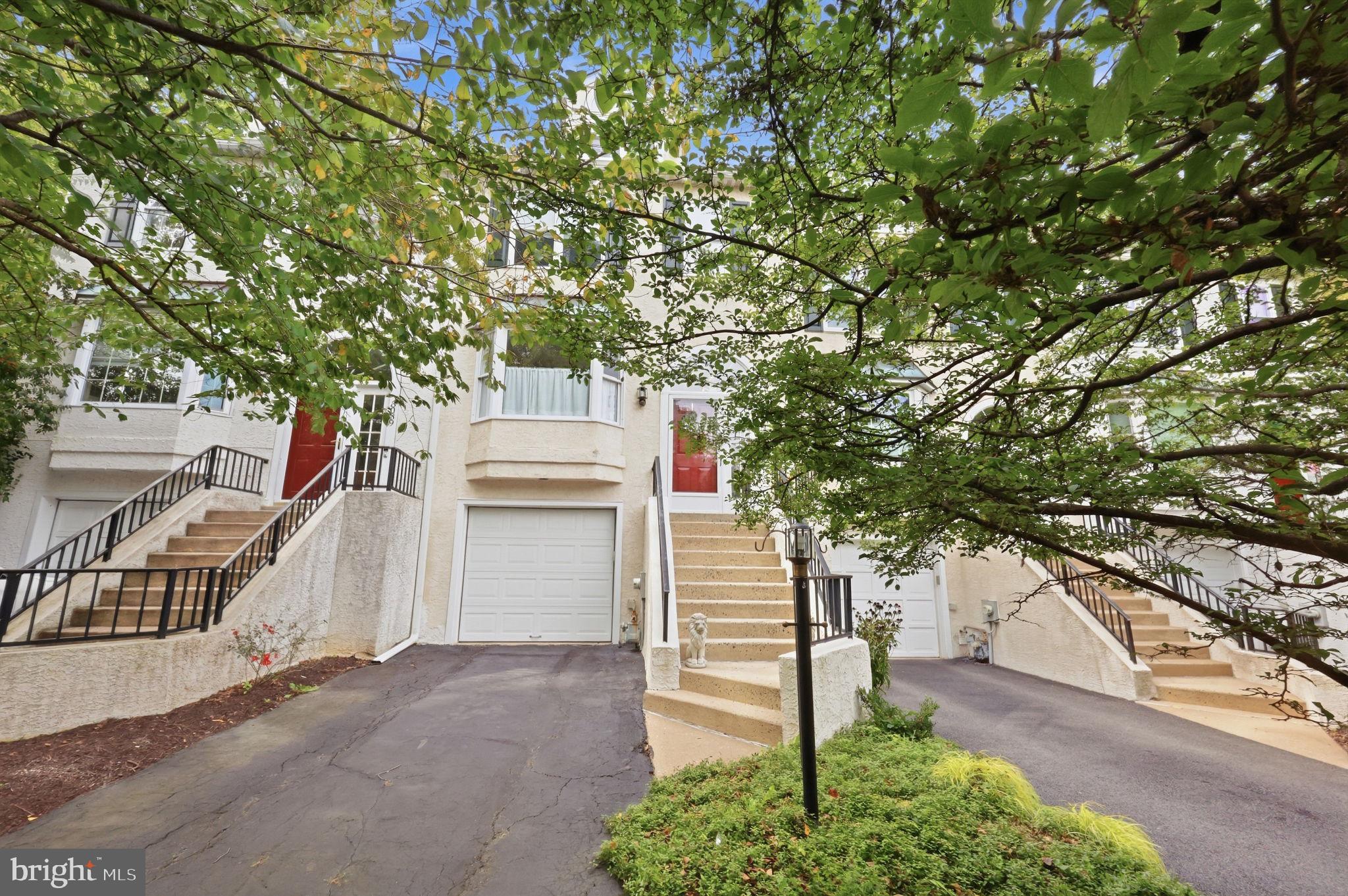 3041 MITCHELL COURT