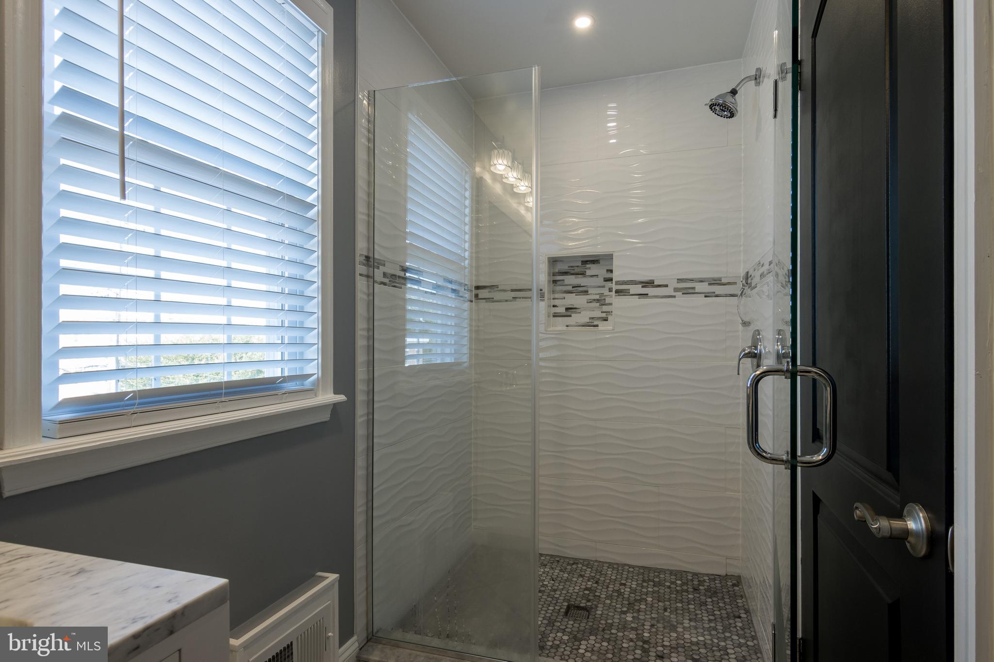 LOCUST POINT - Residential