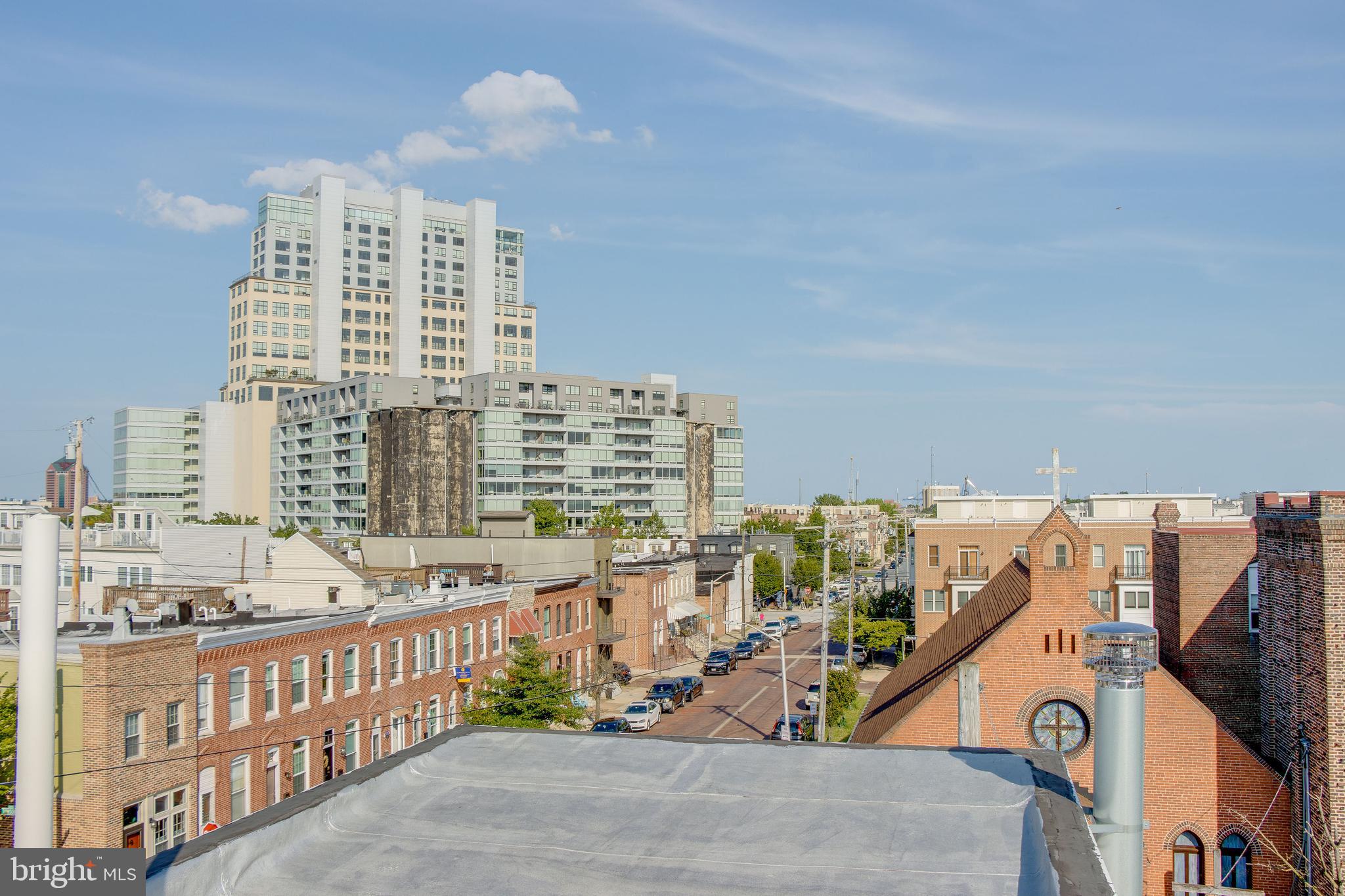 LOCUST POINT - Residential